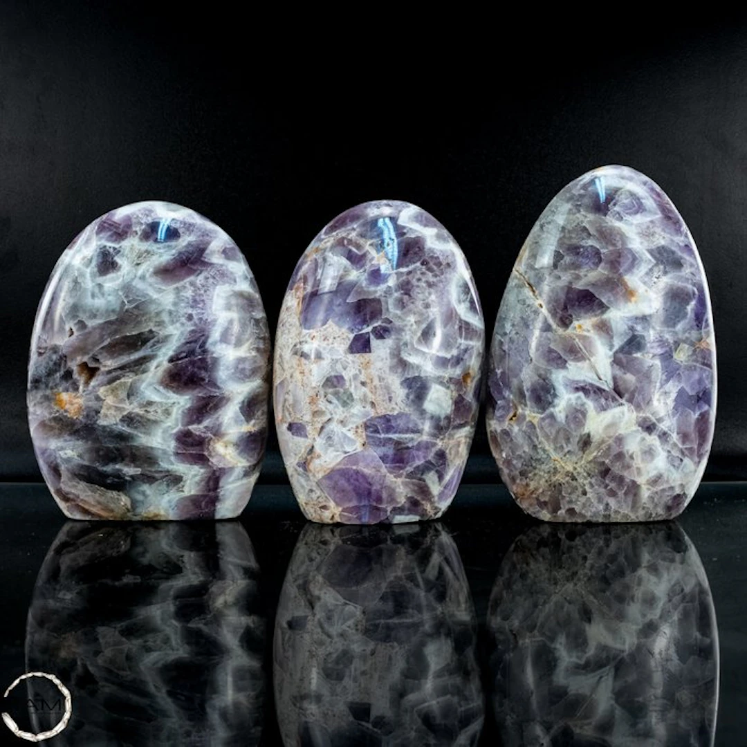 Natural Chevron Amethyst Freeform Set – intense violet...