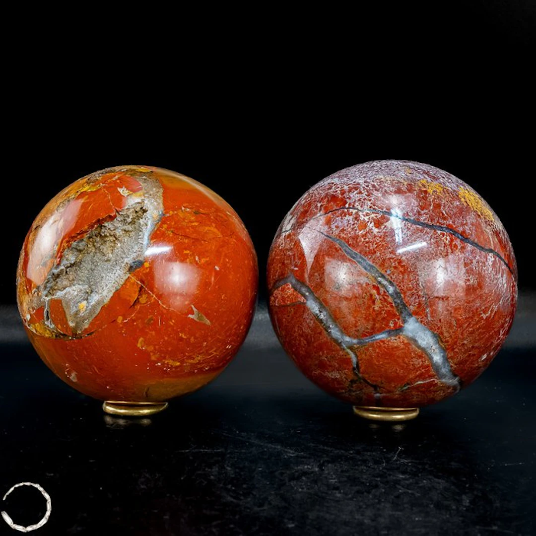 Exclusive set of natural red agate spheres. from Indonesia- 2617.42 g