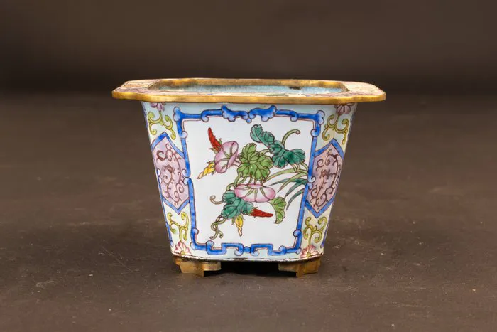 Flower pot - Copper