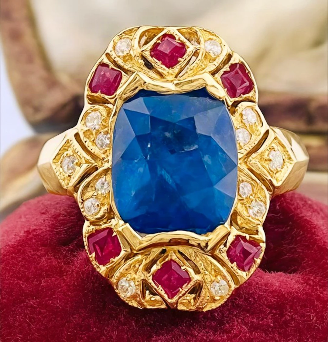 Ring - 14 kt. Yellow gold Sapphire - Diamond