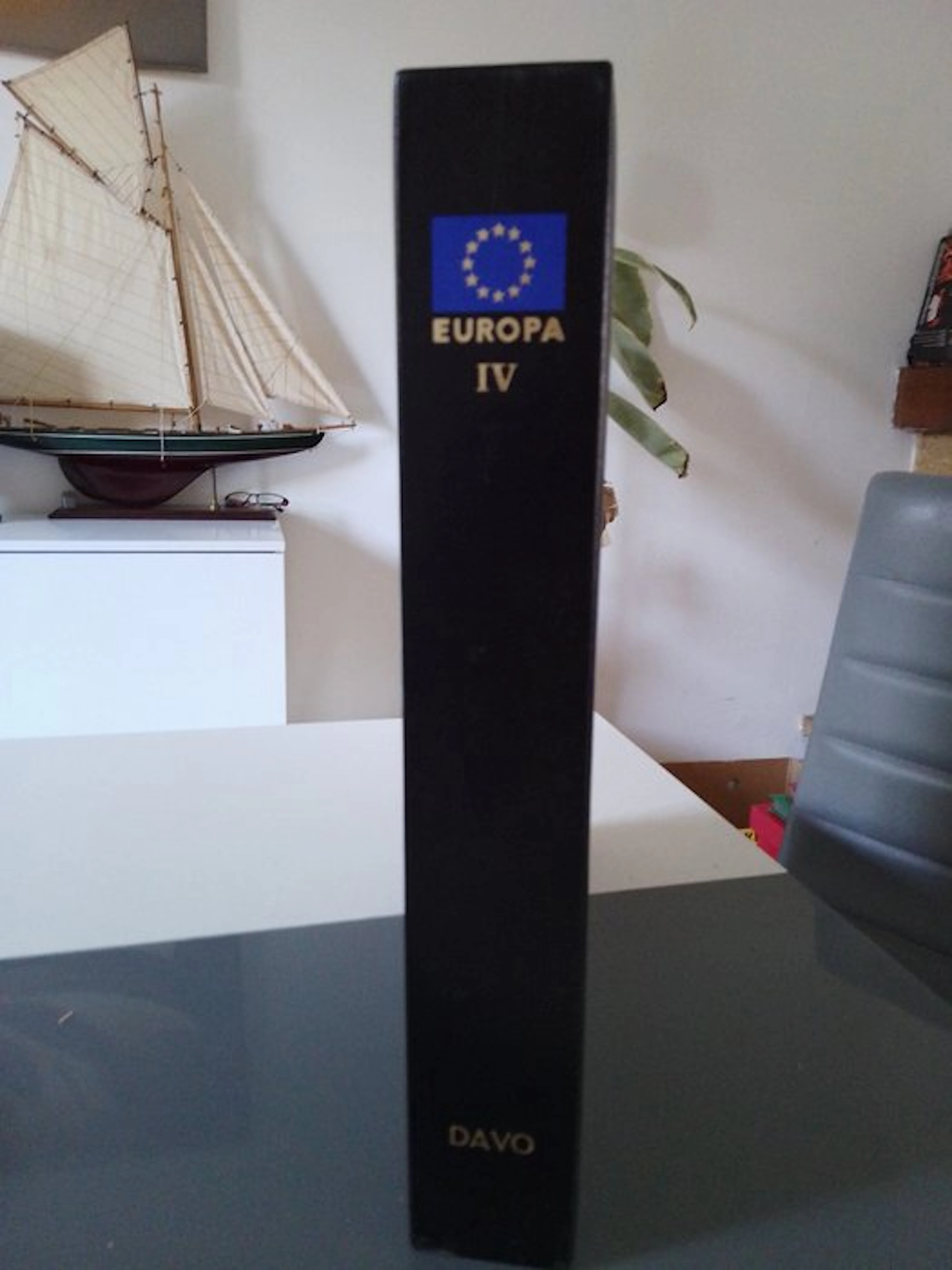 Europa CEPT 2006/2010 - Stamp album: Europe empty except...