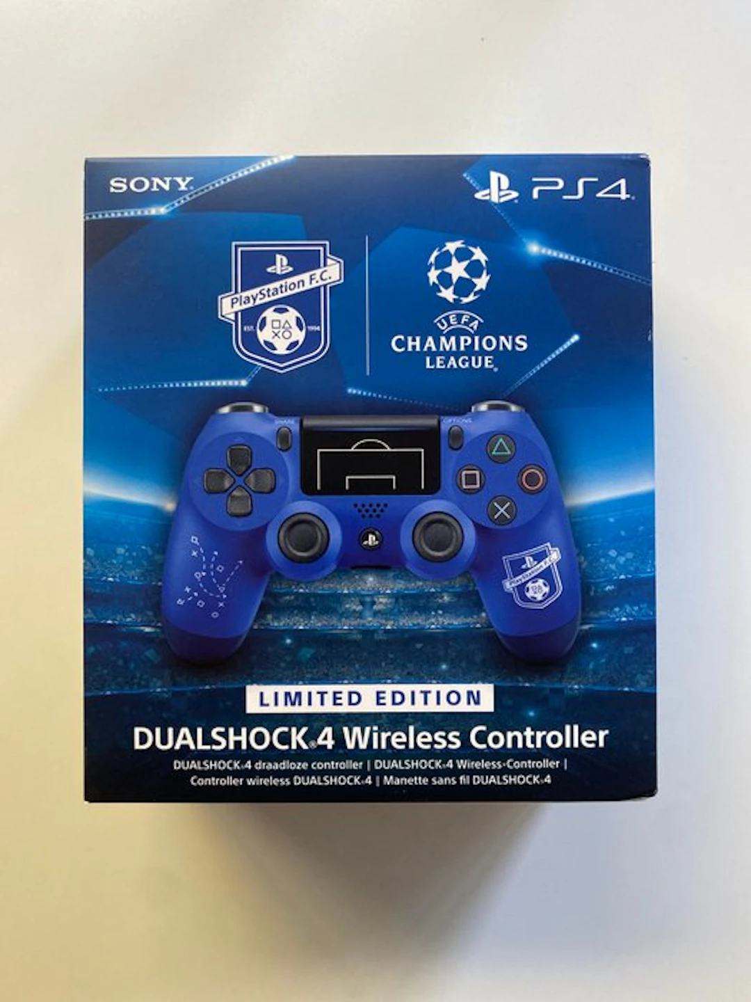 Sony - PlayStation 4 DualShock 4 – PlayStation F.C