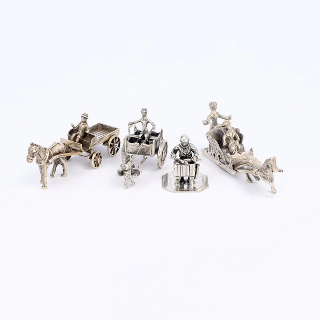 Hondenkar, worstenmaker, sleede & paard met wagen - Figurine (4) - .835 silver