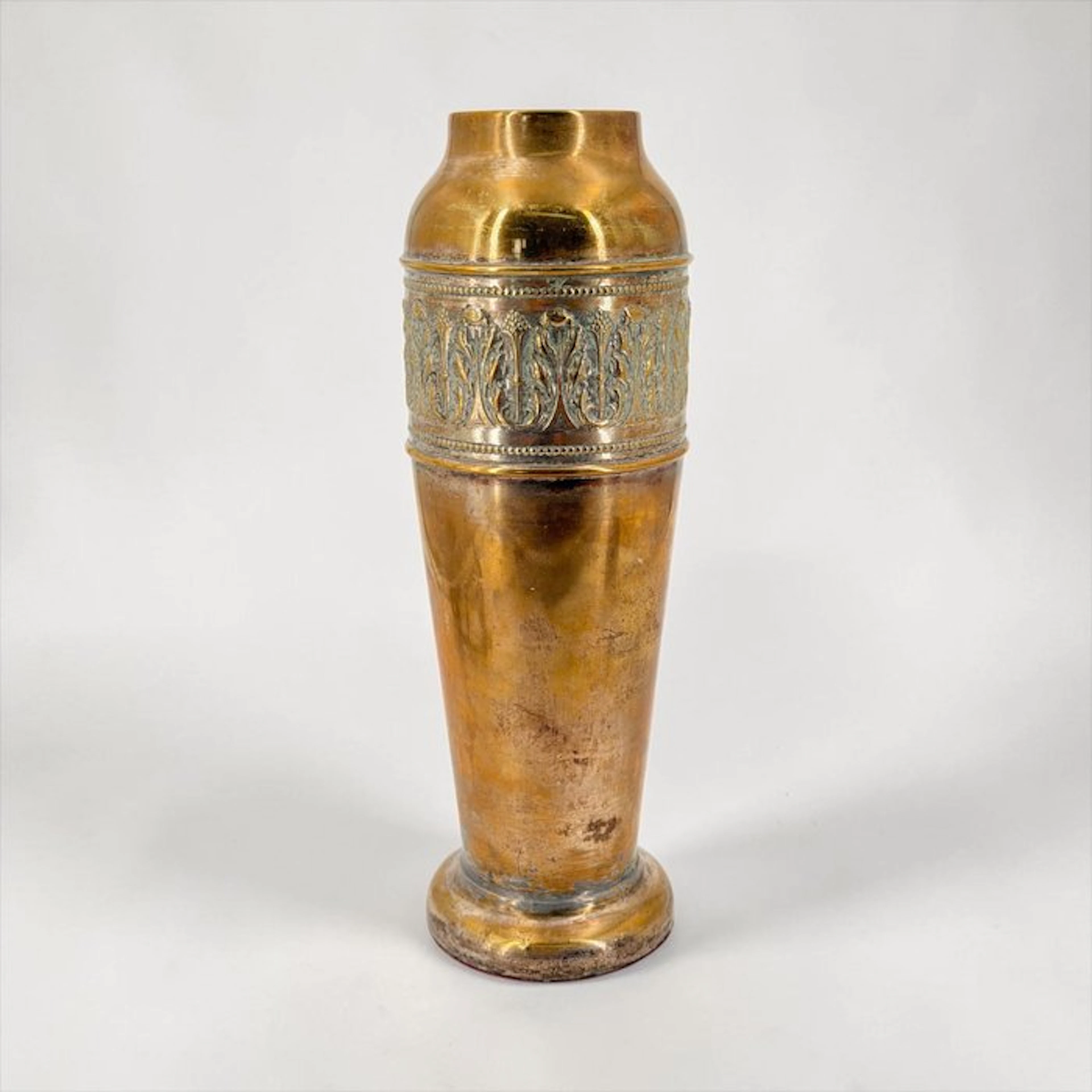 Vase - Weighted Basis - Silver plated brass - Relief Front