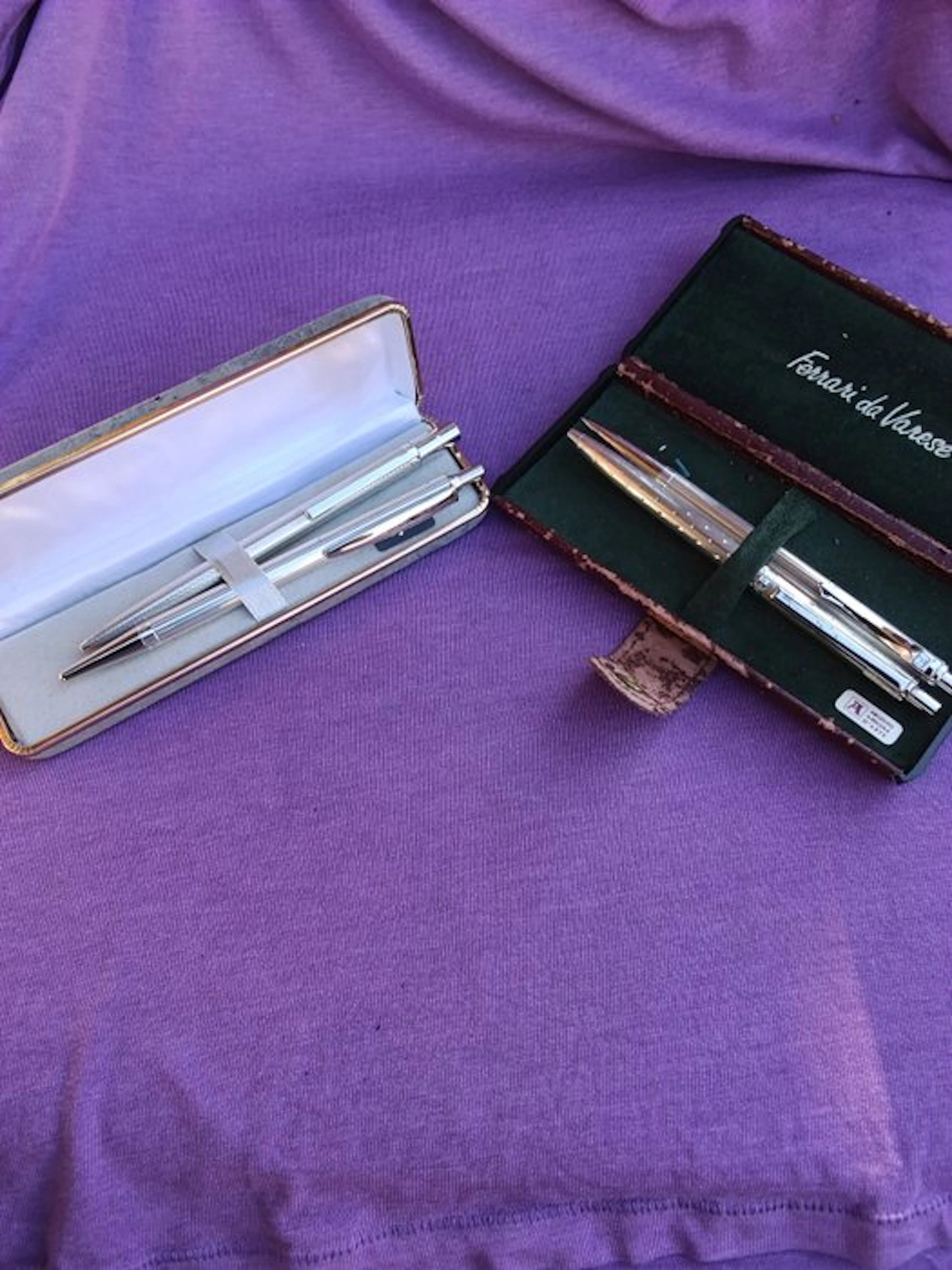 lot of 4 silver ballpoints - No reserve price - Pen set