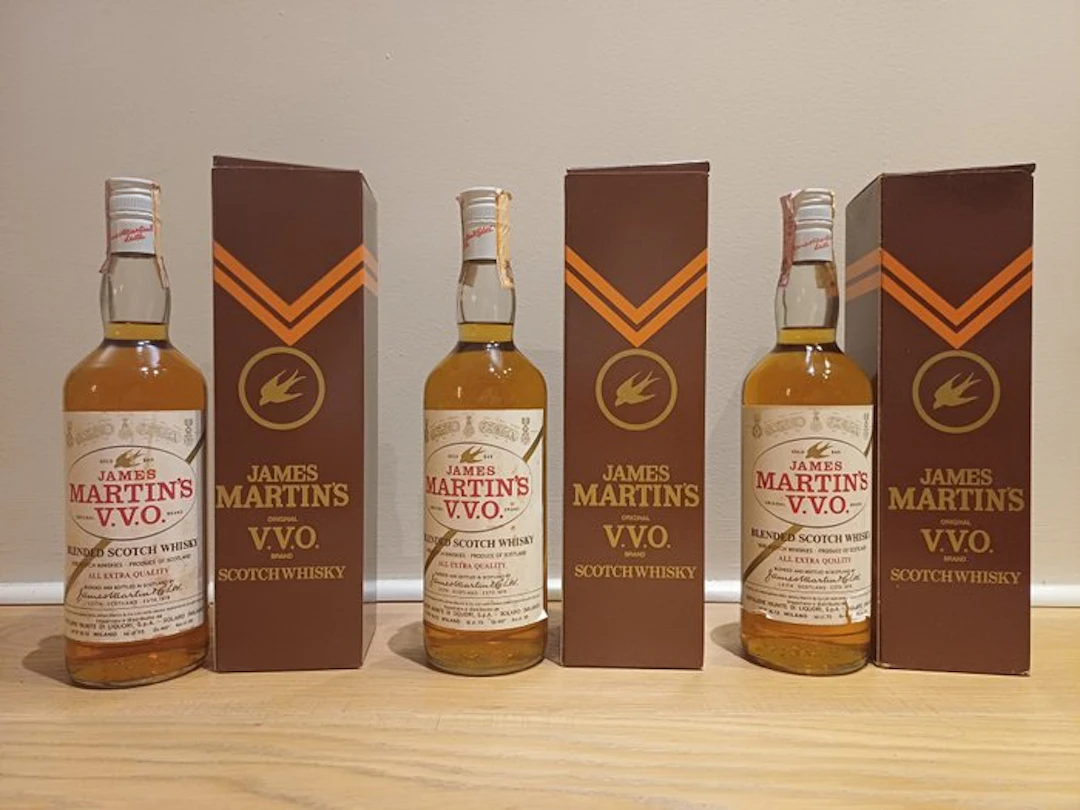 James Martin's V.V.O. All Extra Quality - b. 1970s - 75cl - 3 bottles