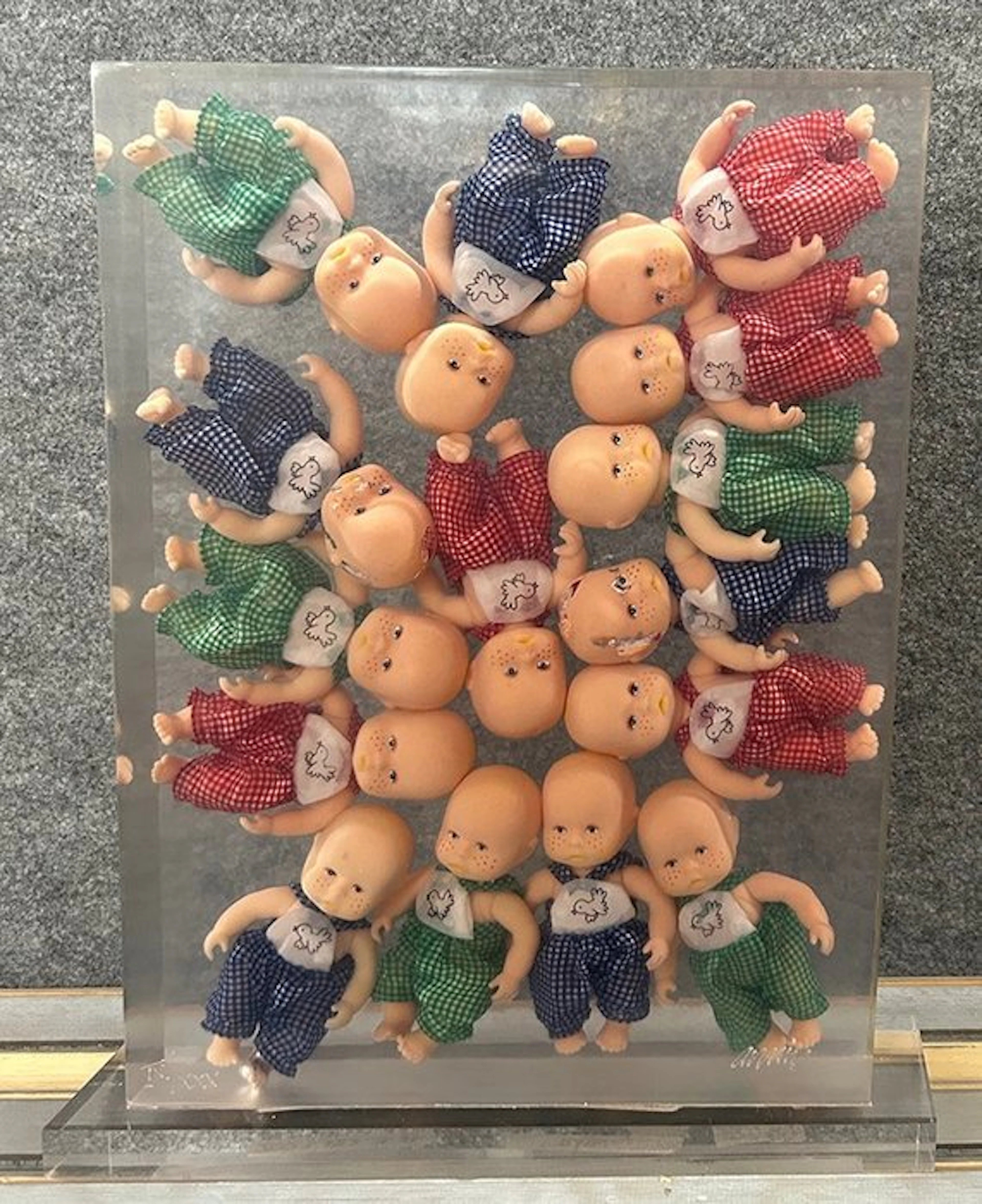 Fernandez Arman (1928-2005) - Sculpture, "Bambole" - 40 cm - Resin
