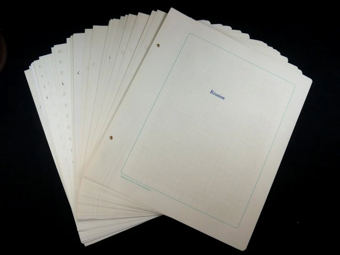 Réunion - Collection on self-designed album pages