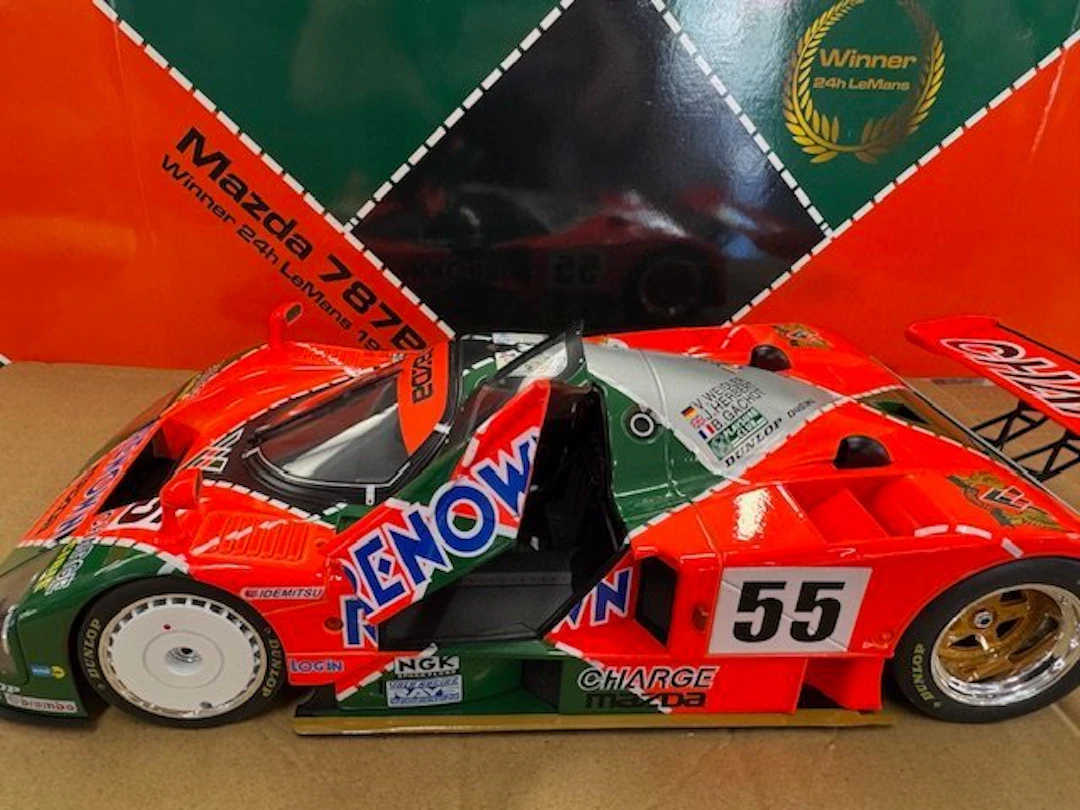 Mazda 787B # 55 Werk 83 1:12 - Model race car - Winner...