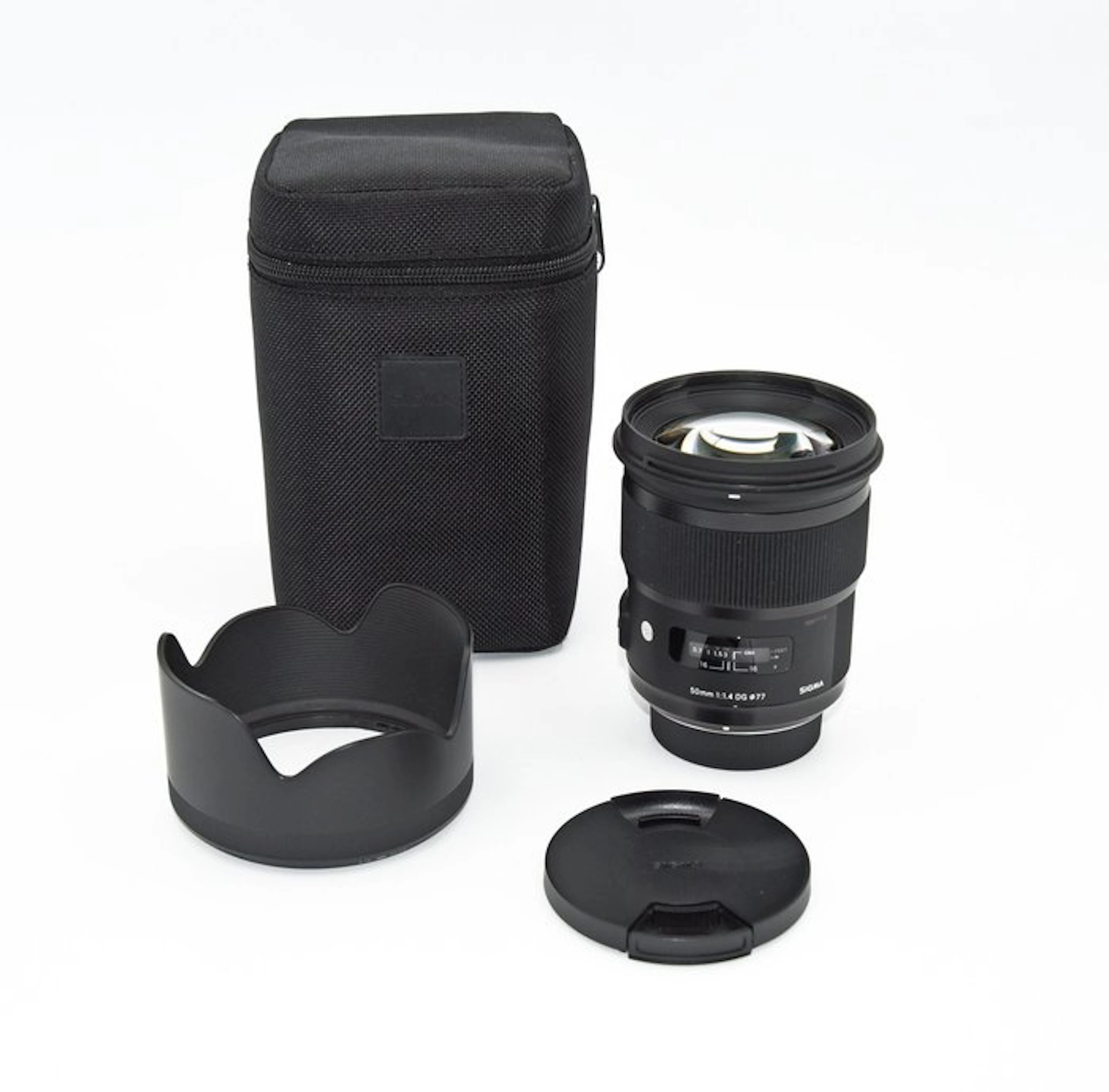 Sigma 50mm f/1.4 DG HSM Art Prime lens