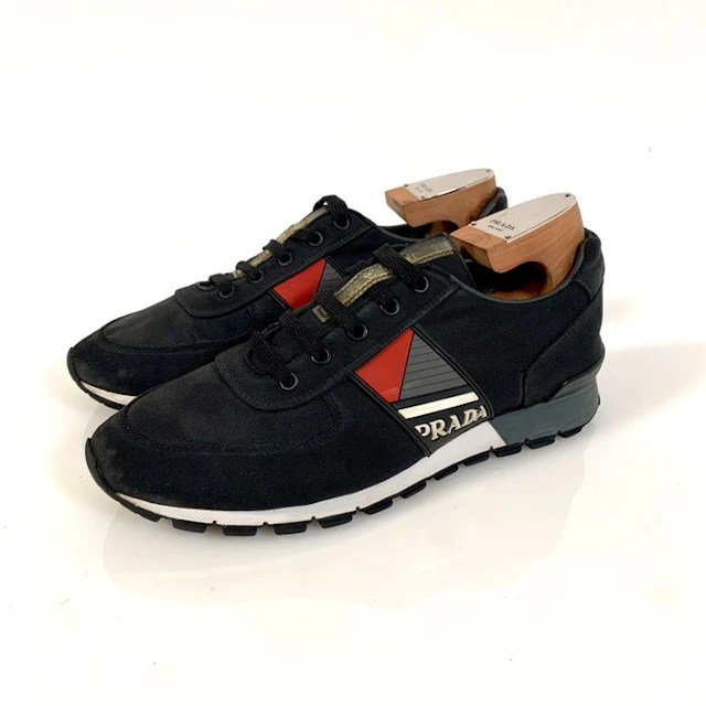 Prada Sneaker Runner Black/Red 4E 3198 UK 6 - Sneakers - Size: EU 40