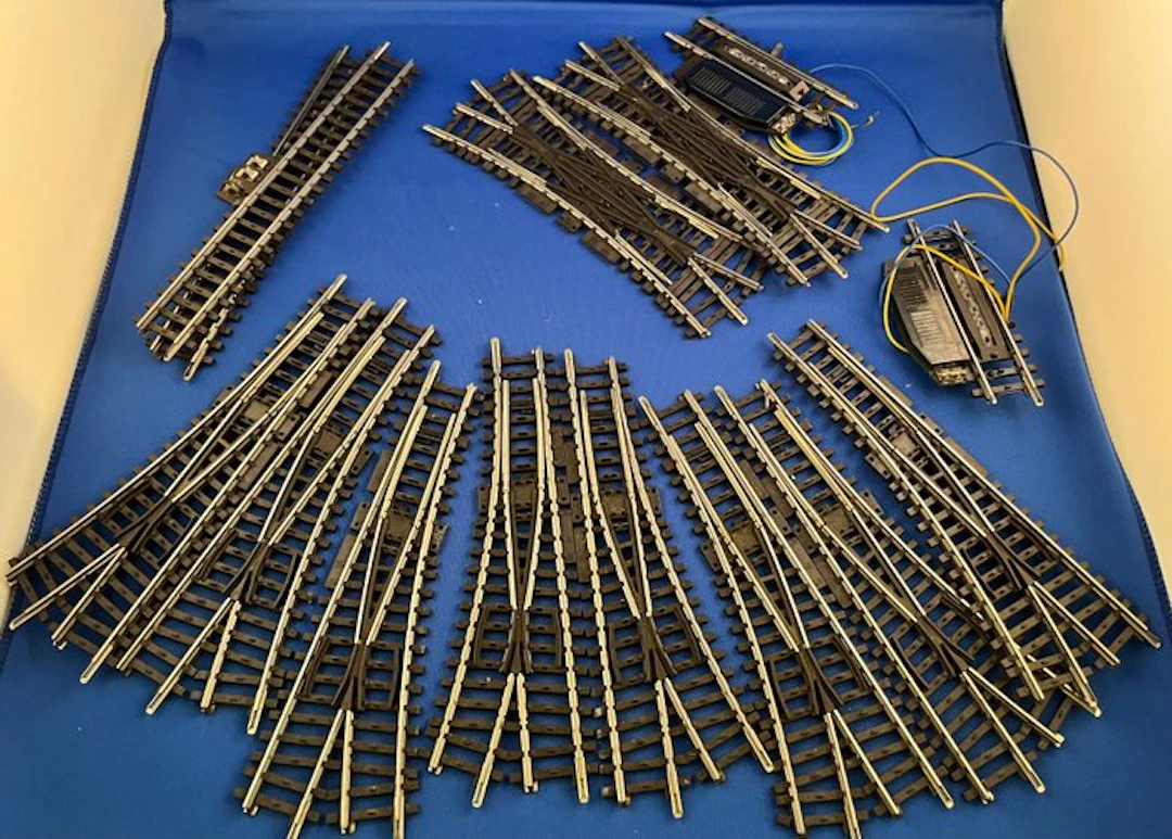Märklin H0 - Model train tracks (14) - Set of loose switches and crossings