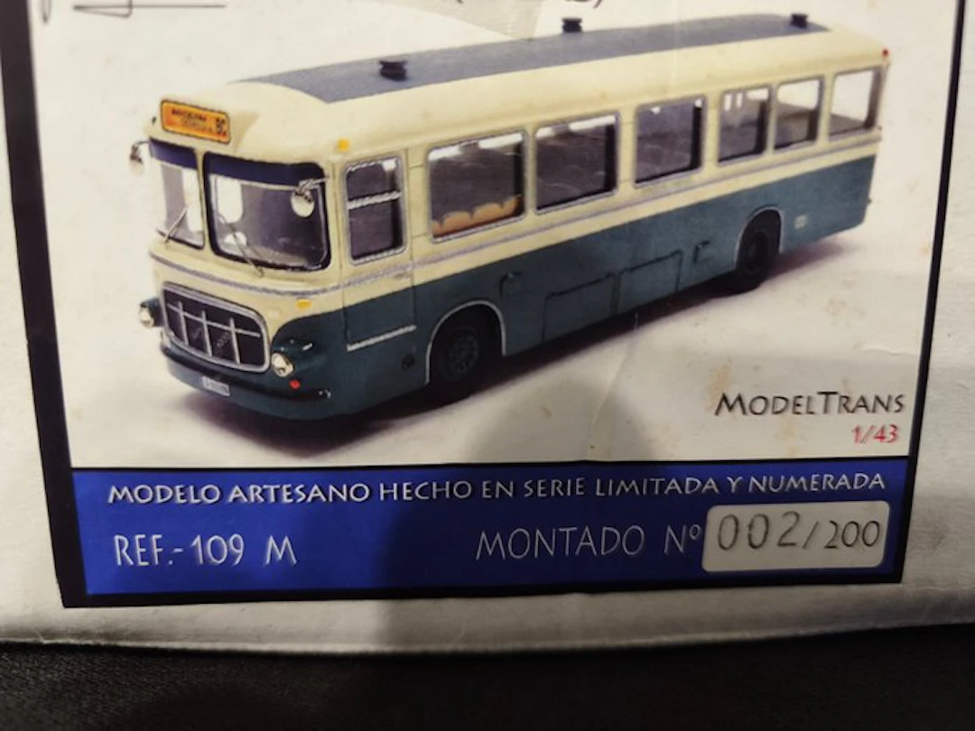 ModelTrans 1:43 - Model bus - Pegaso 5020 (autobús)