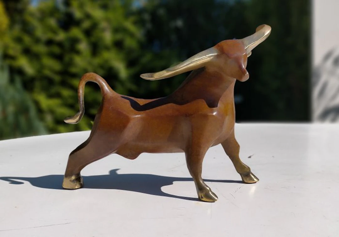 Sculpture, decoux- bronzen stier kubistisch - 21 cm - Bronze