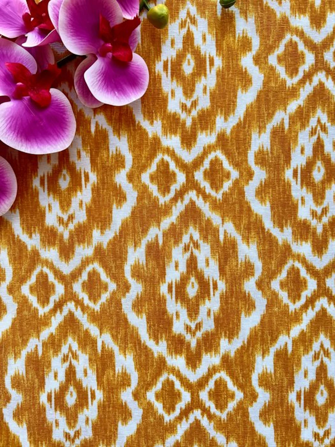 Three meters of exclusive fabric with an ethnic Ikat...