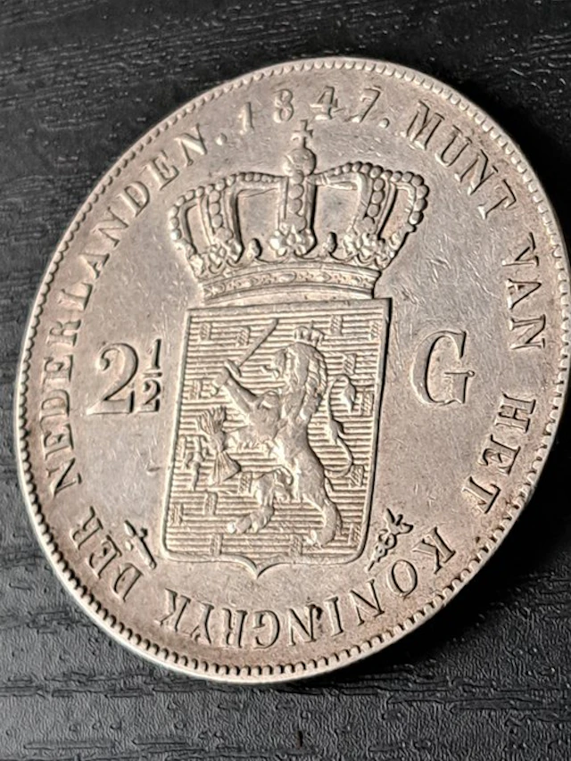 Netherlands. Willem II. 2 1/2 Gulden 1847 ZFR+