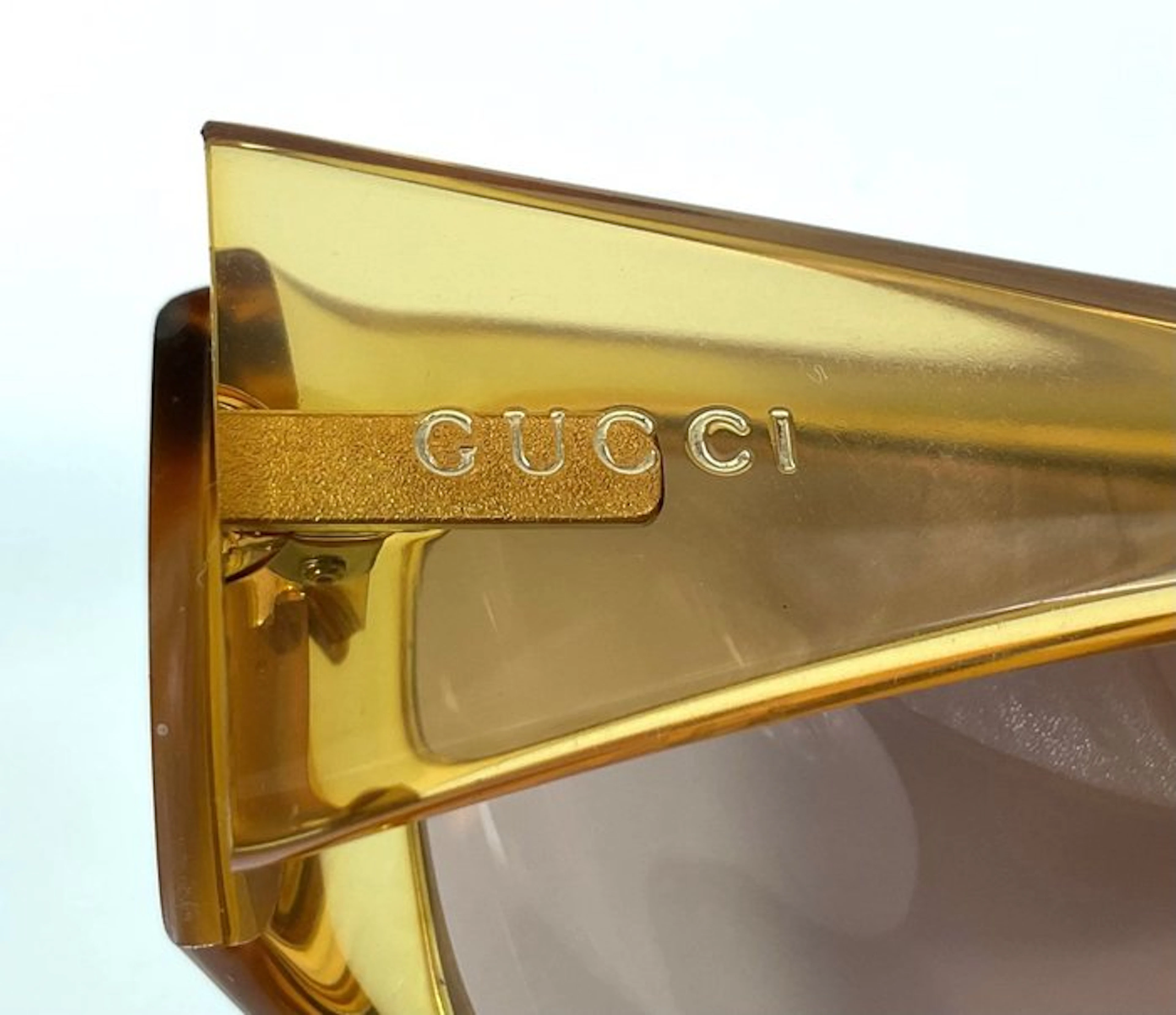 Gucci - Sunglasses