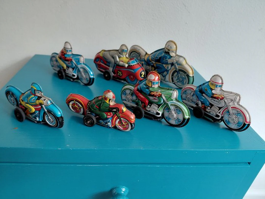 Masudaya - Tin motorcycles with wind-up mechanism...