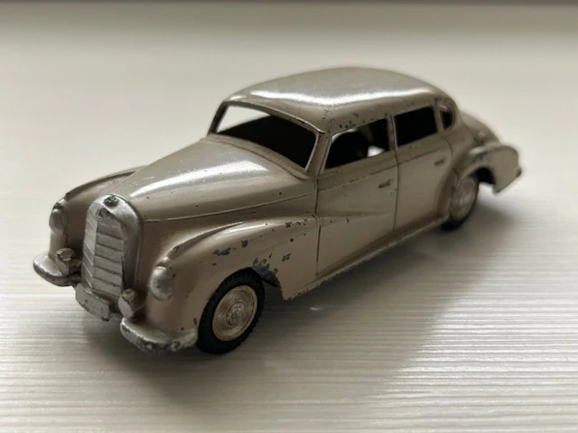 Märklin 1:43 - Model car - No. 8003 Mercedes 300 Adenauer