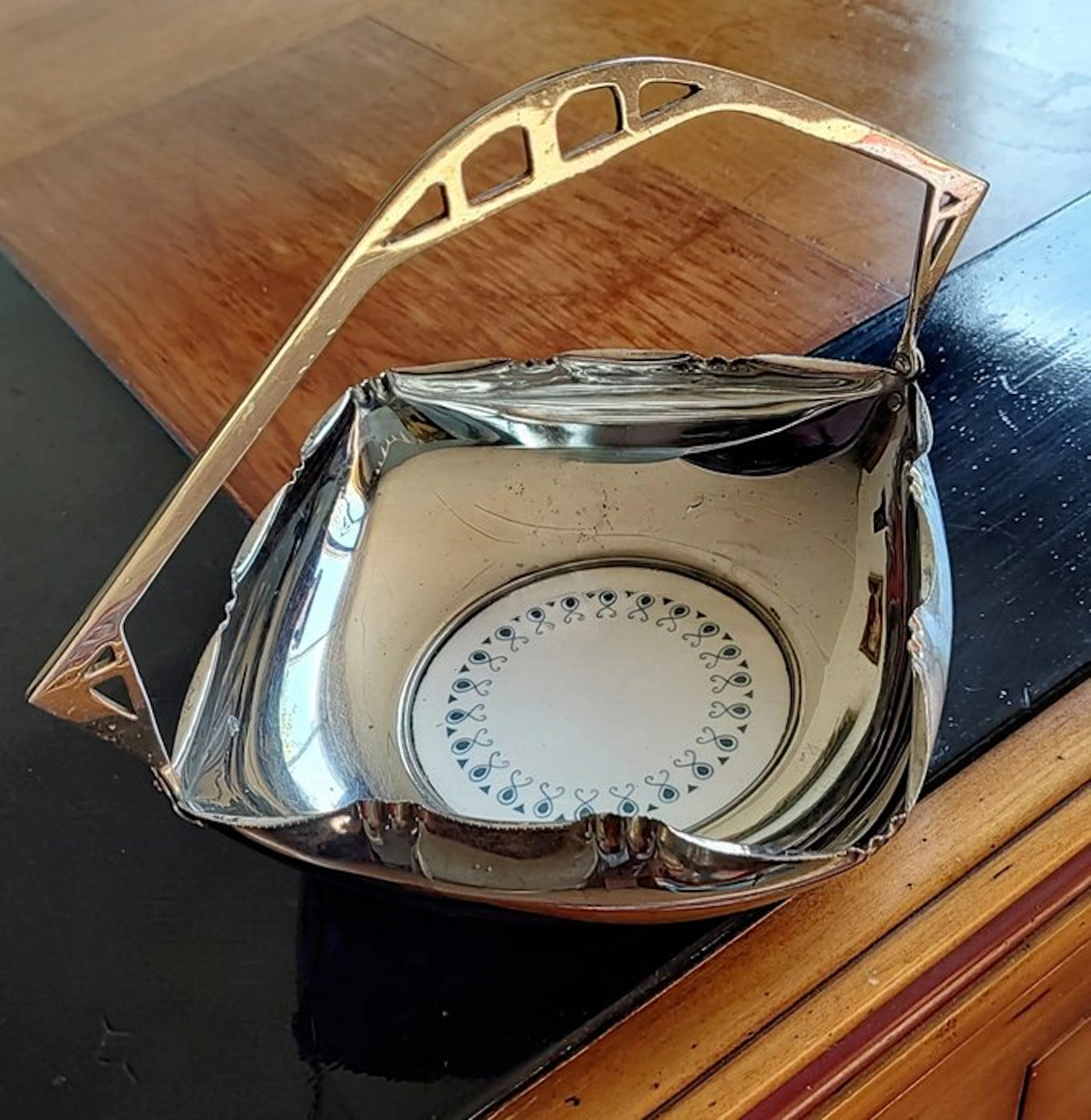 Basket - Silverplated - Art Nouveau basket