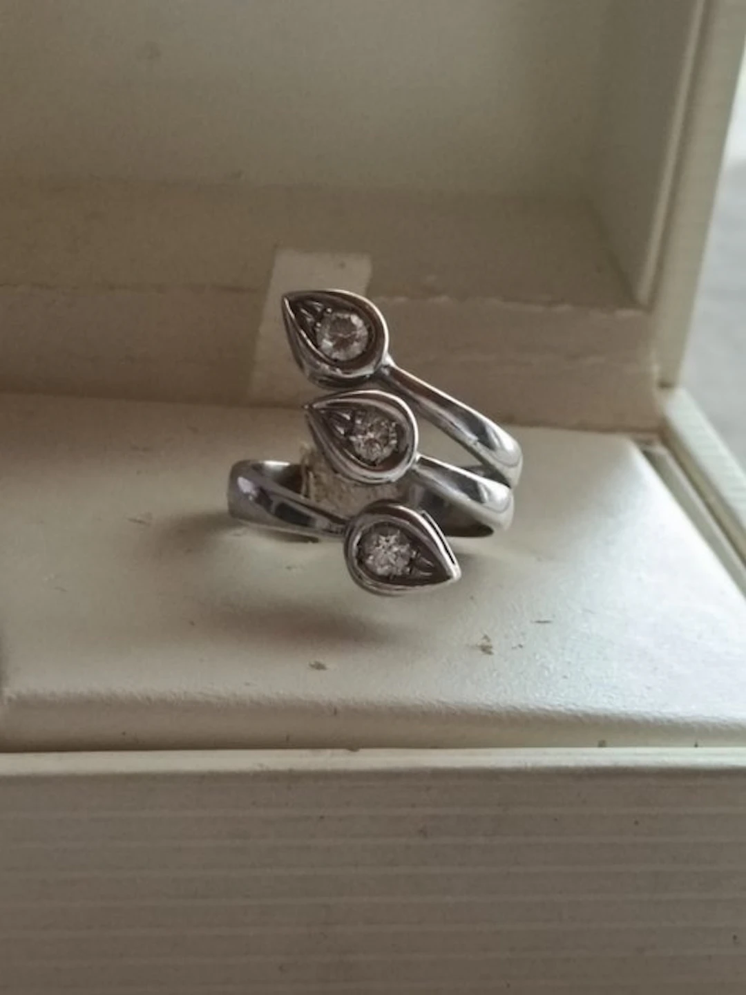 Ring - 18 kt. White gold Diamond (Natural)