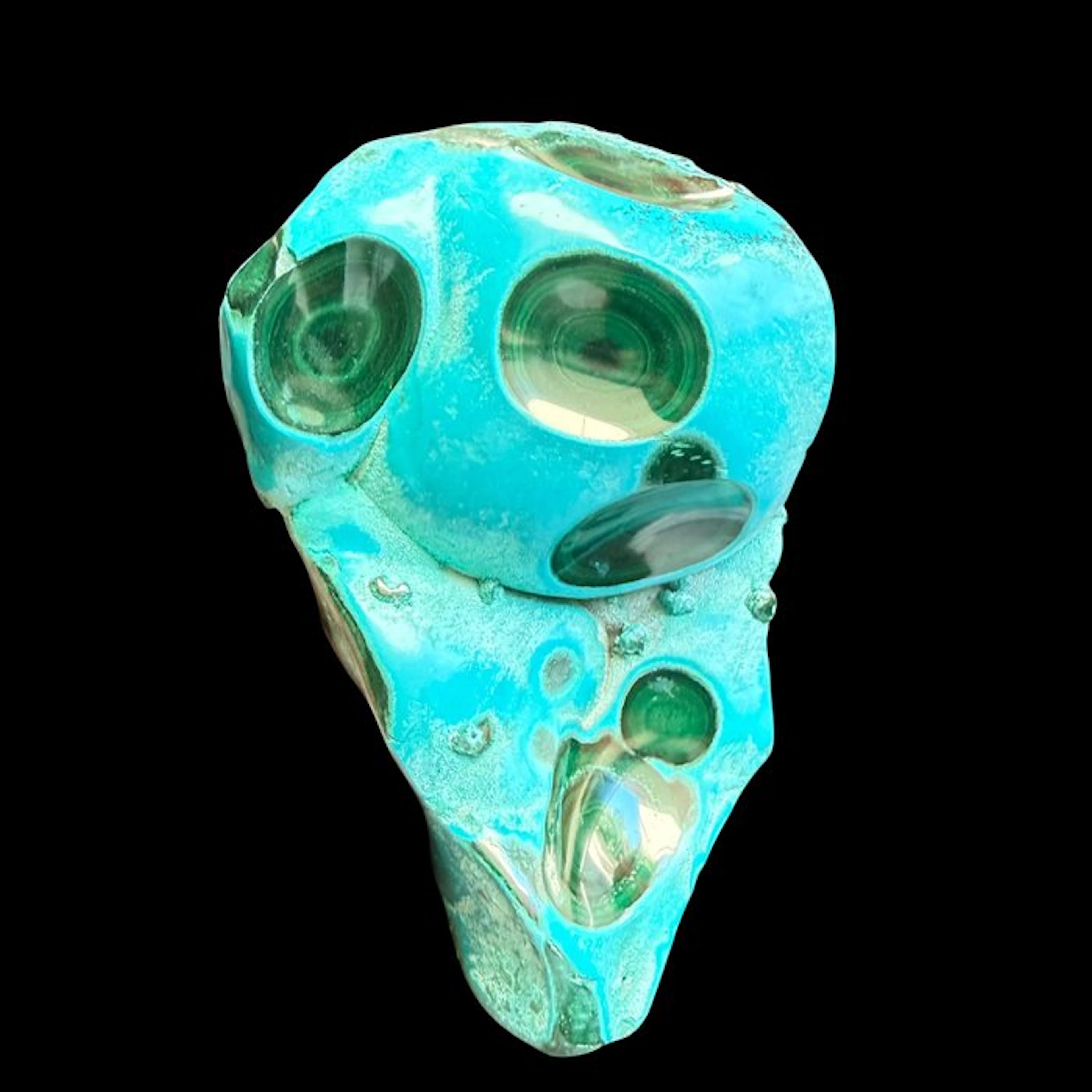 Chrysocolla on malachite. - Height: 16 cm - Width: 8 cm- 1370 g