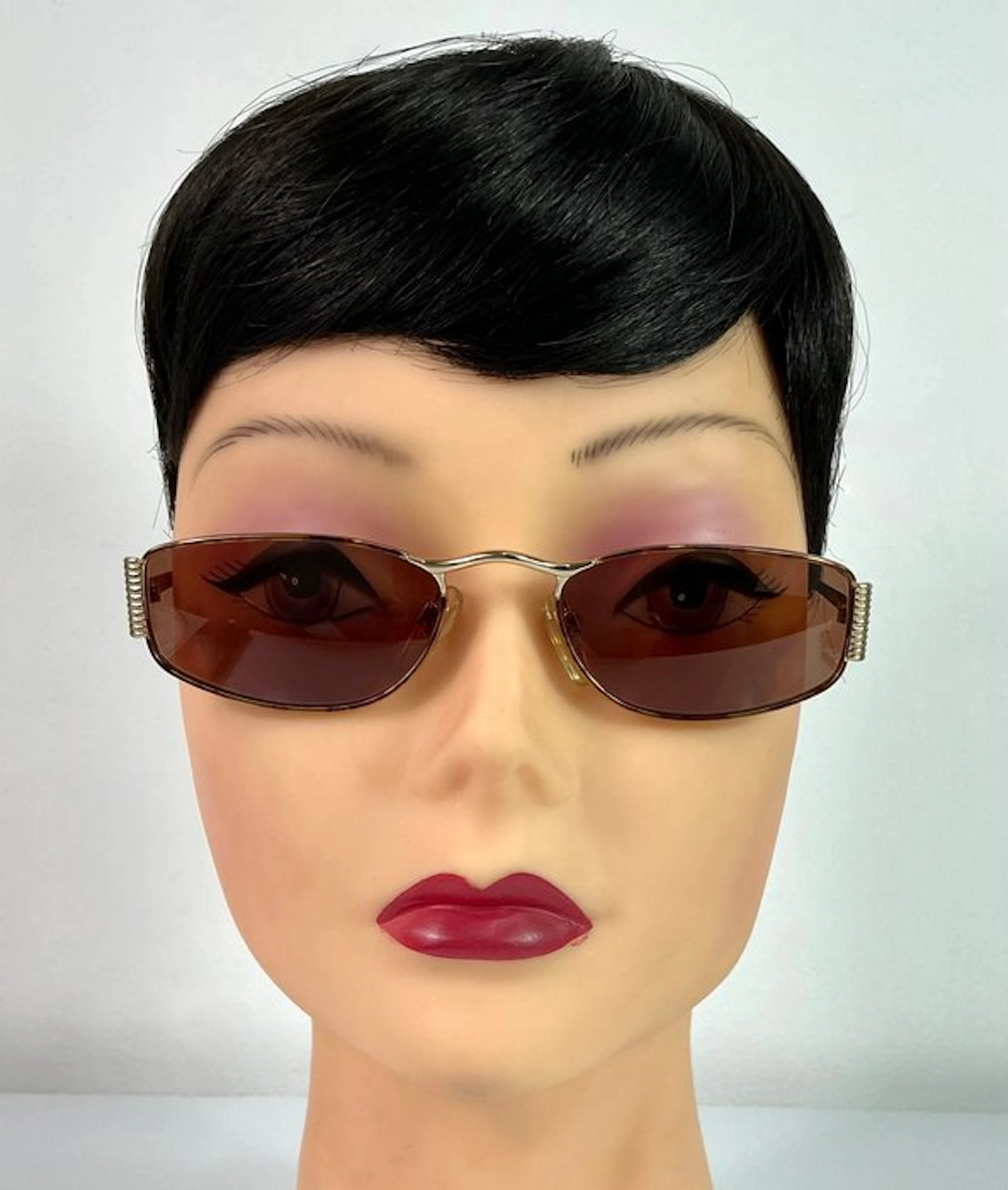 Valentino - V374 - Sunglasses