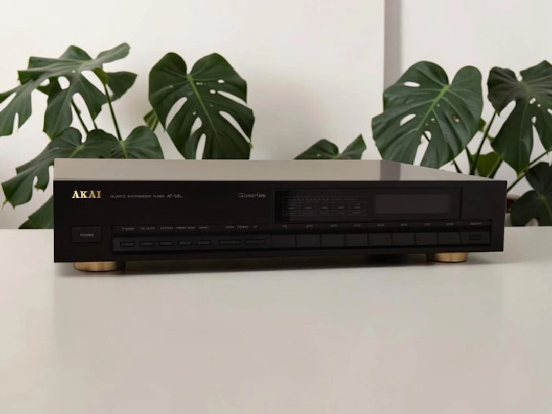 Akai - AT-52L Tuner