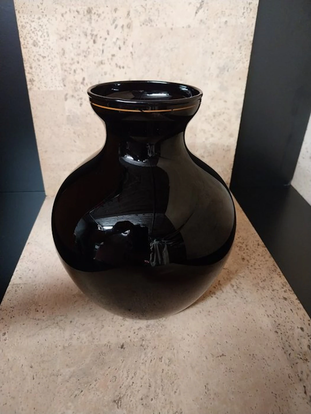 verreries Doyen - Vase - black opaline glass - Dean's Vase