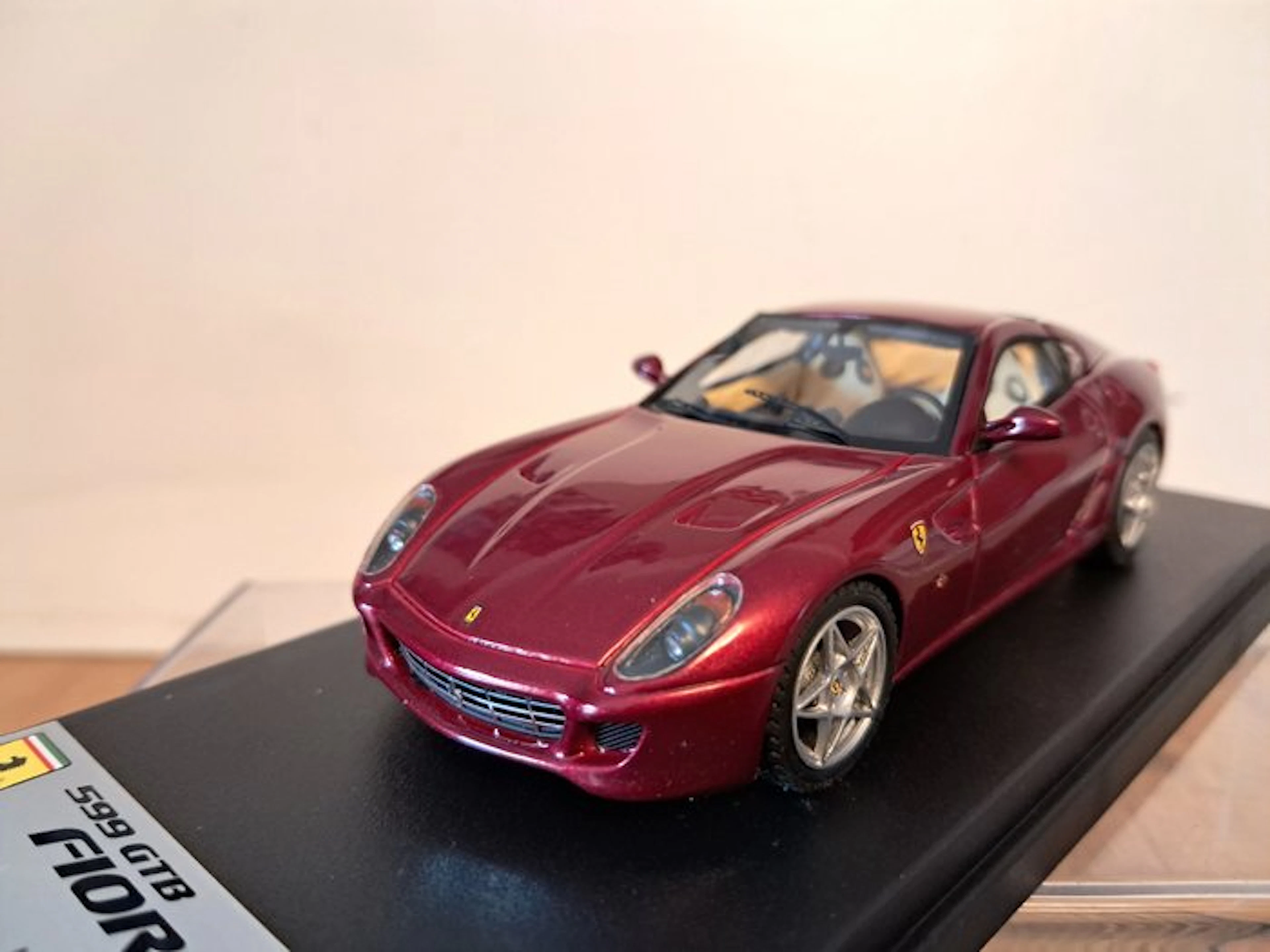 Look Smart 1:43 - Model sports car - FERRARI 599 GTB...