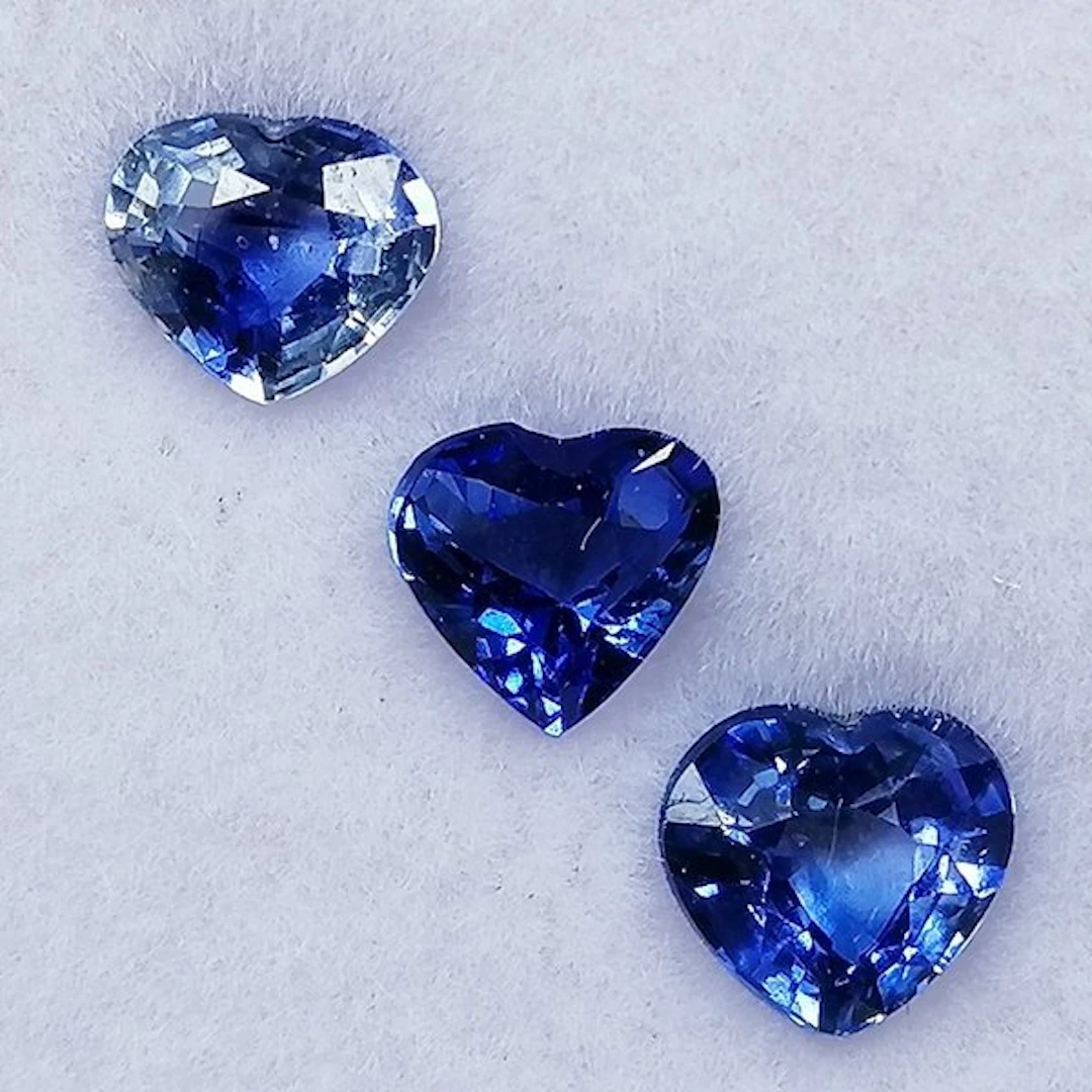 3 pcs Sapphire - 1.54 ct - Instituto Gemólogico Español (IGE)