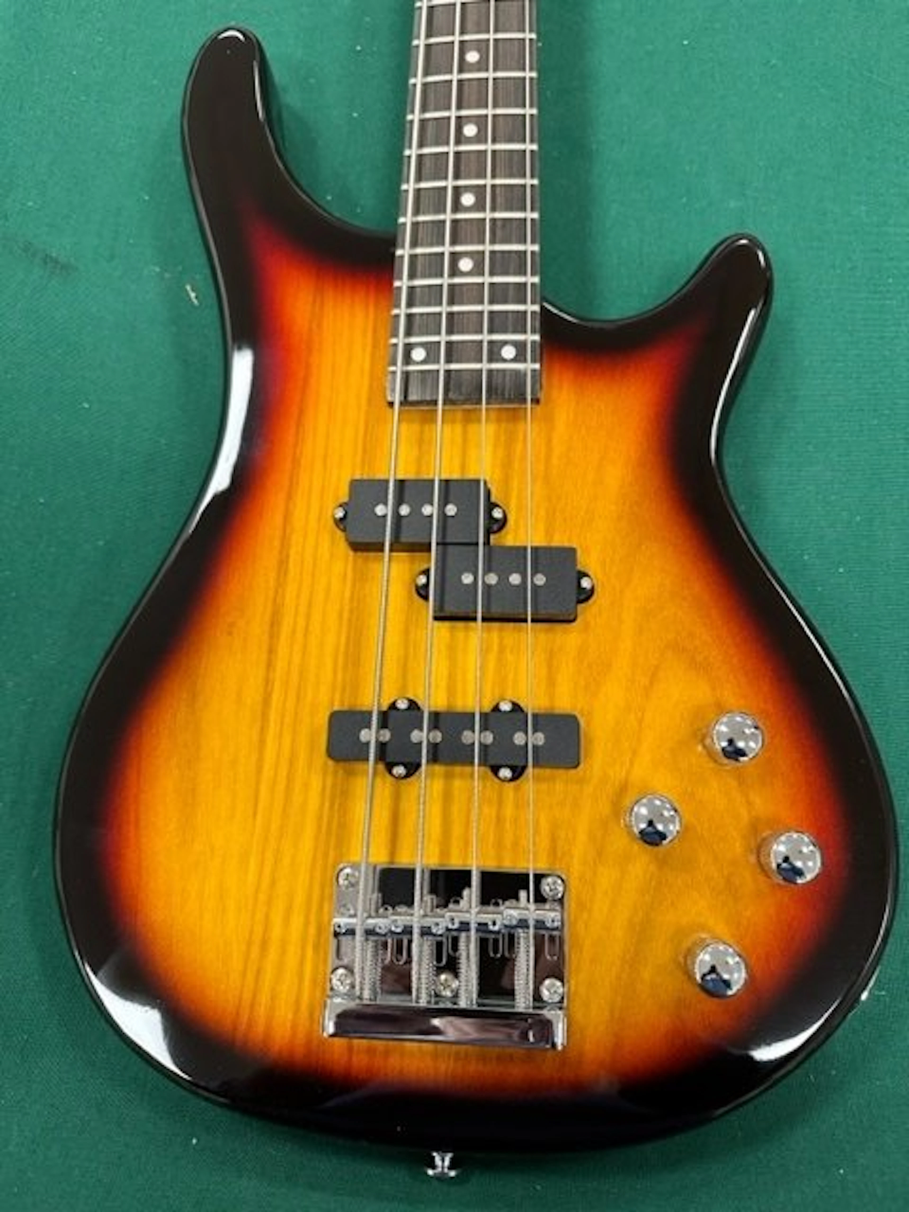 M.J.DOUGLAS - JB-Q02-4S - - 4-string electric bass guitar