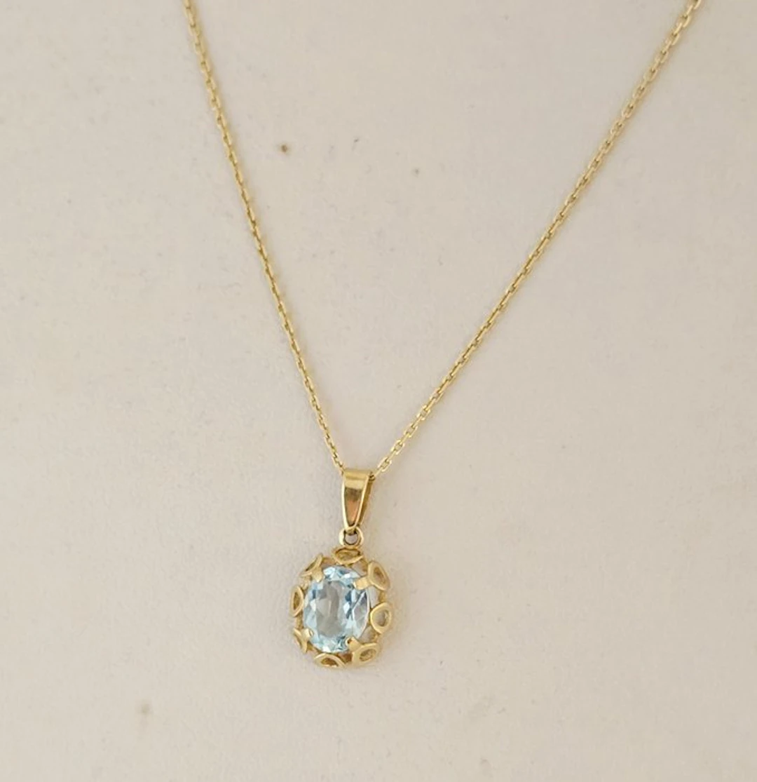 No reserve price - Necklace with pendant - 14 kt. Yellow gold - Topaz gemstone