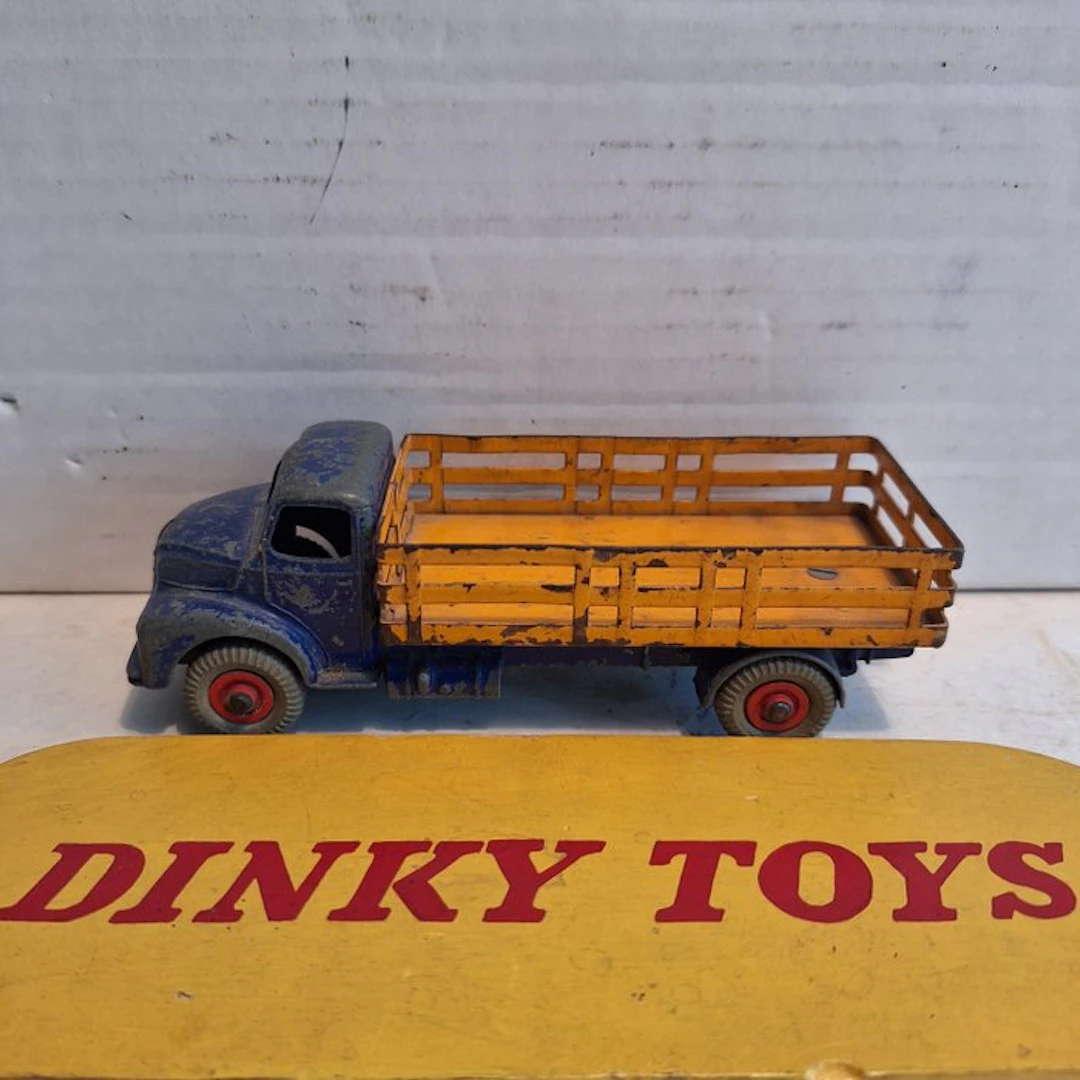 Dinky Toys 1:43 - Model car - Dinky Toys - bread van