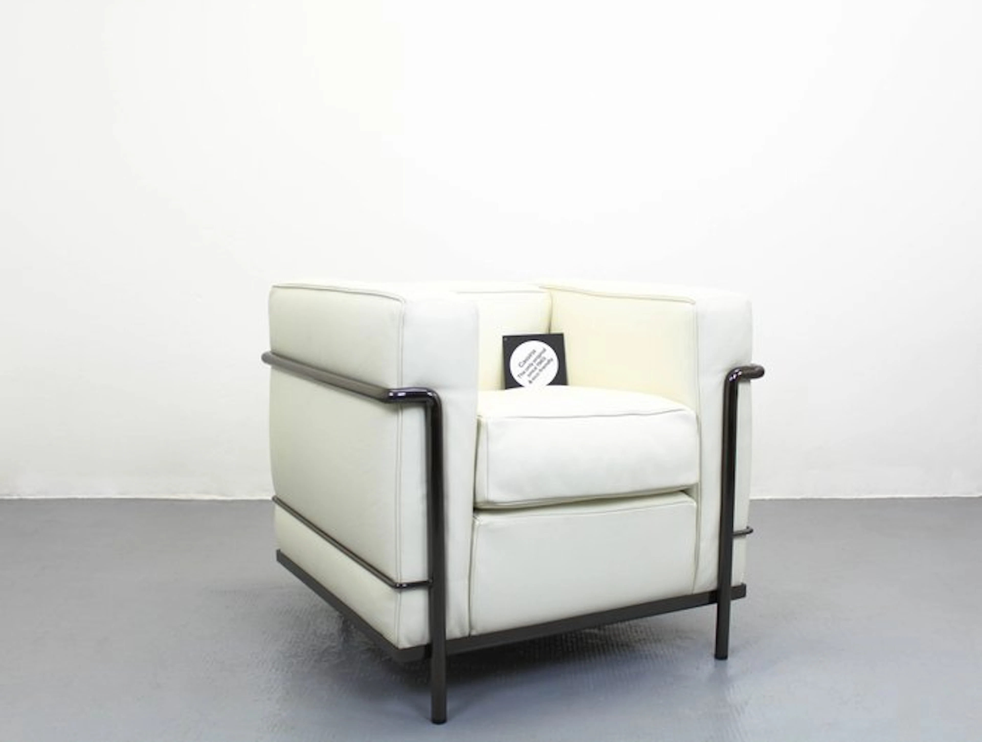 Cassina - Le Corbusier - Armchair - LC2 - Leather, Steel