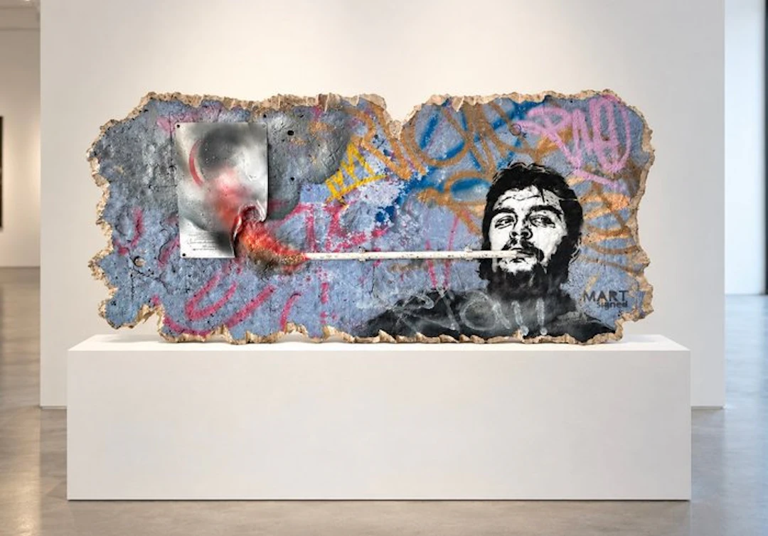 Mart Signed (XX) - CONFORMITY KILLS (che guevara)