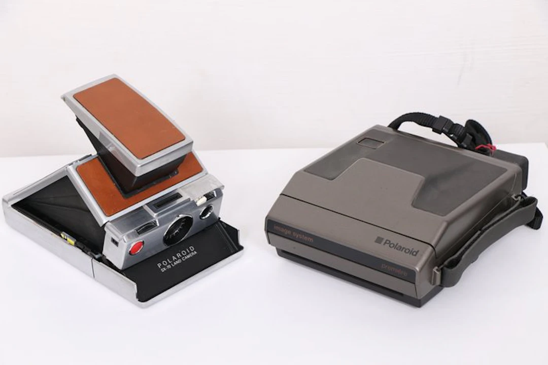 Polaroid SX - 70 Land Camera + Image System Première Analogue camera