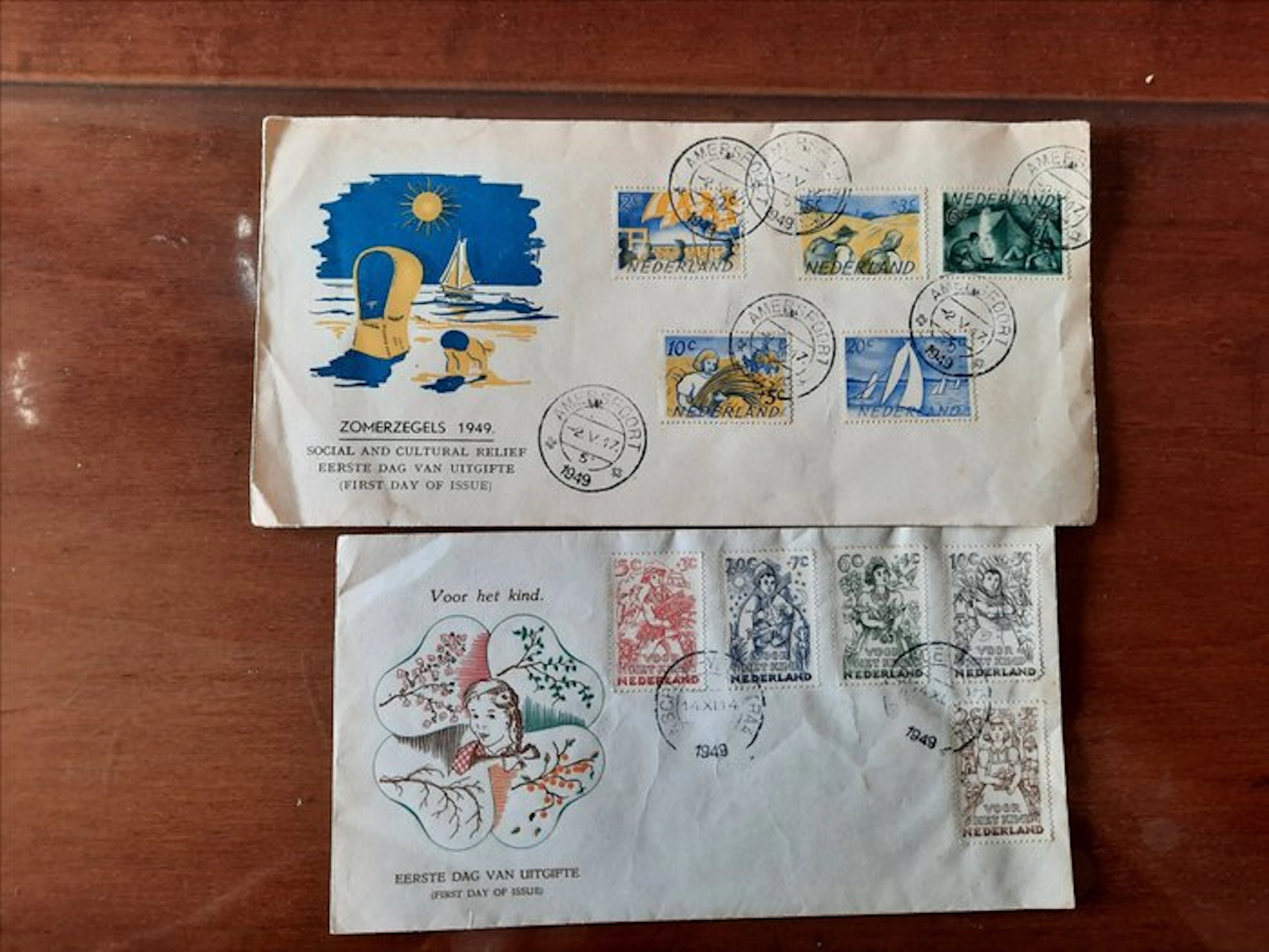 Netherlands 1949/1949 - Unaddressed forerunner FDC with...