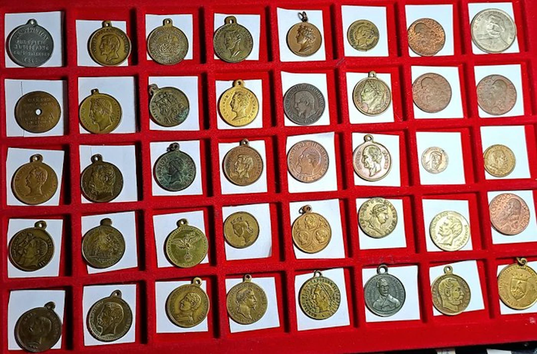 France. Francia. Lotto di 40 gettoni come da foto. vari anni (No reserve price)