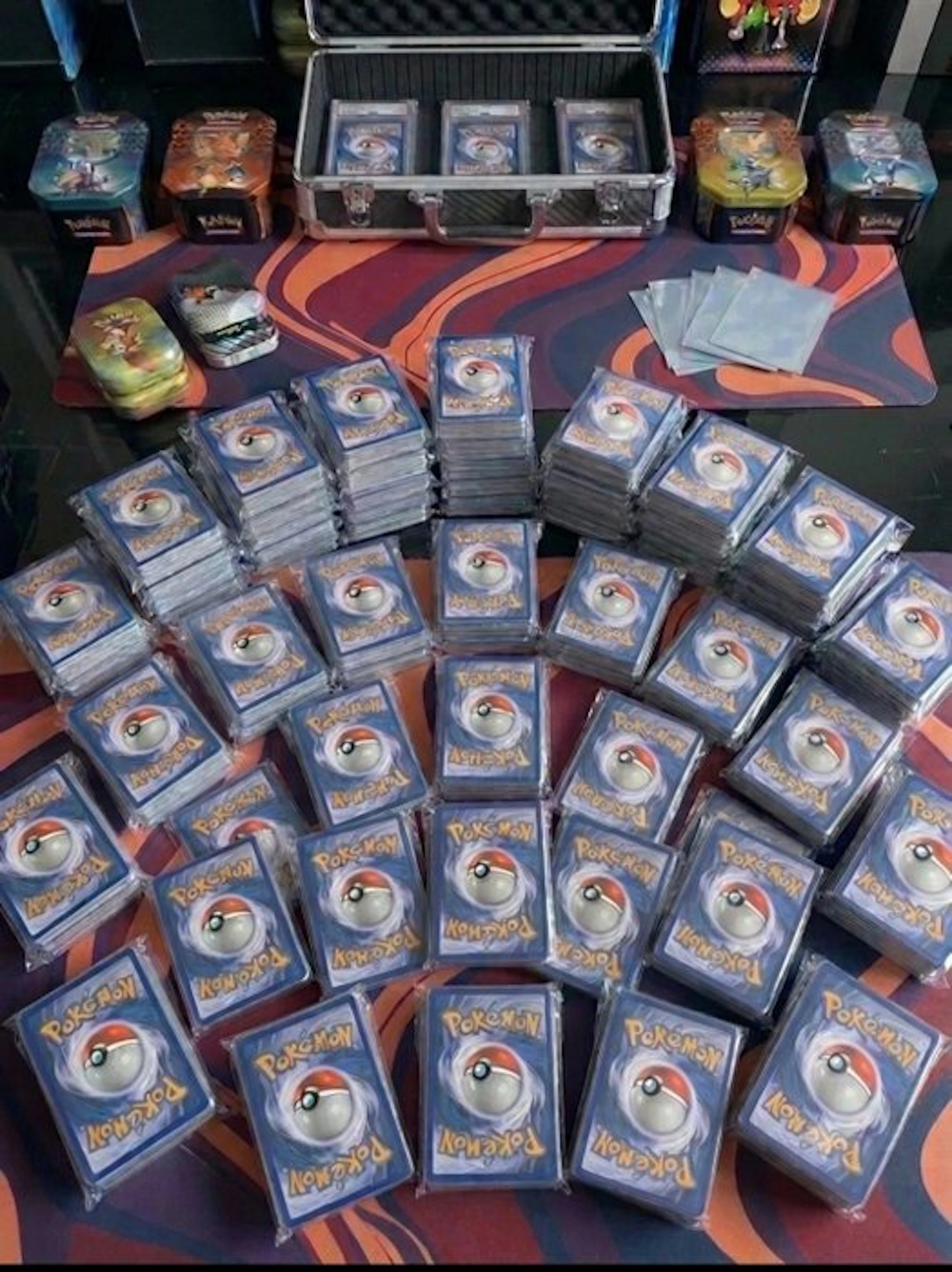 Pokémon - 10000 Bulk cards Holo, Reverse holo, Foil