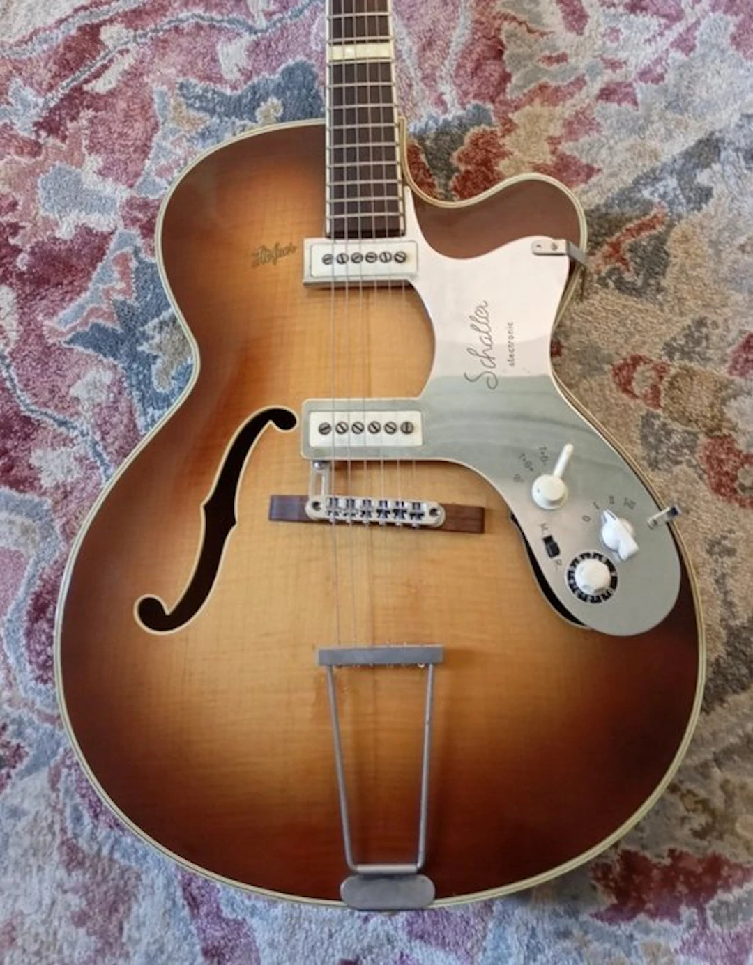 Höfner - Guitare jazz Hofner 4560 Schaller Electronique -...