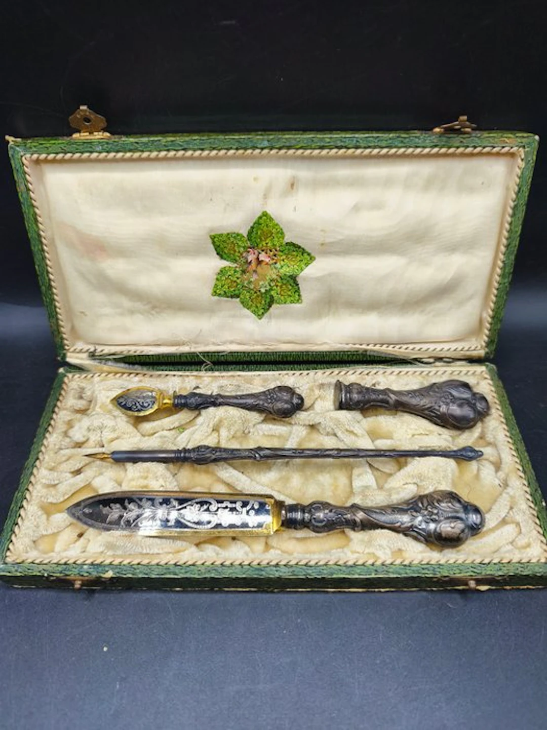 Desk set - Silver