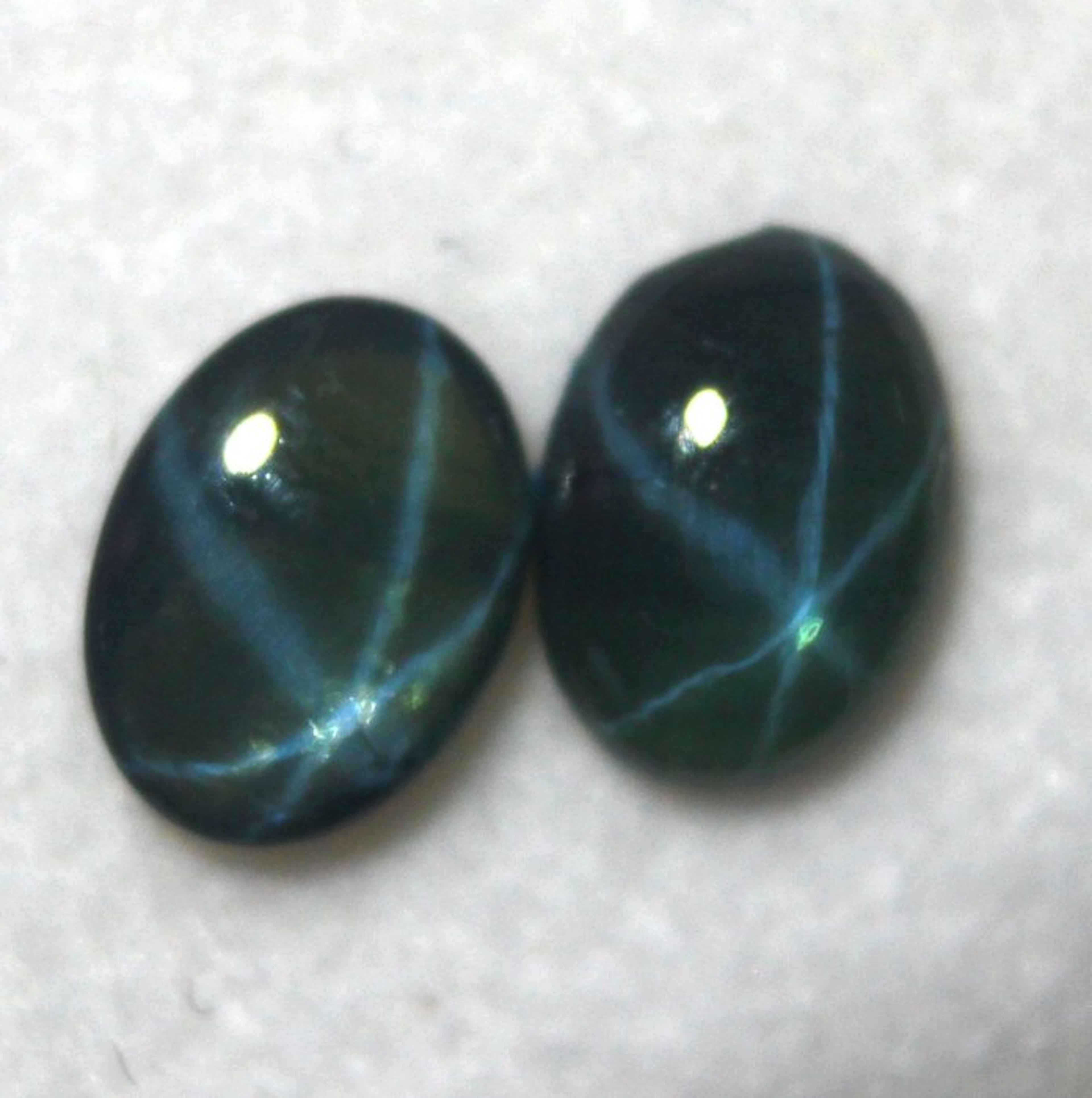 Ct. 1.15 Star Sapphire Pair Cabochons - Height: 7 mm - Width: 5 mm- 0.23 g