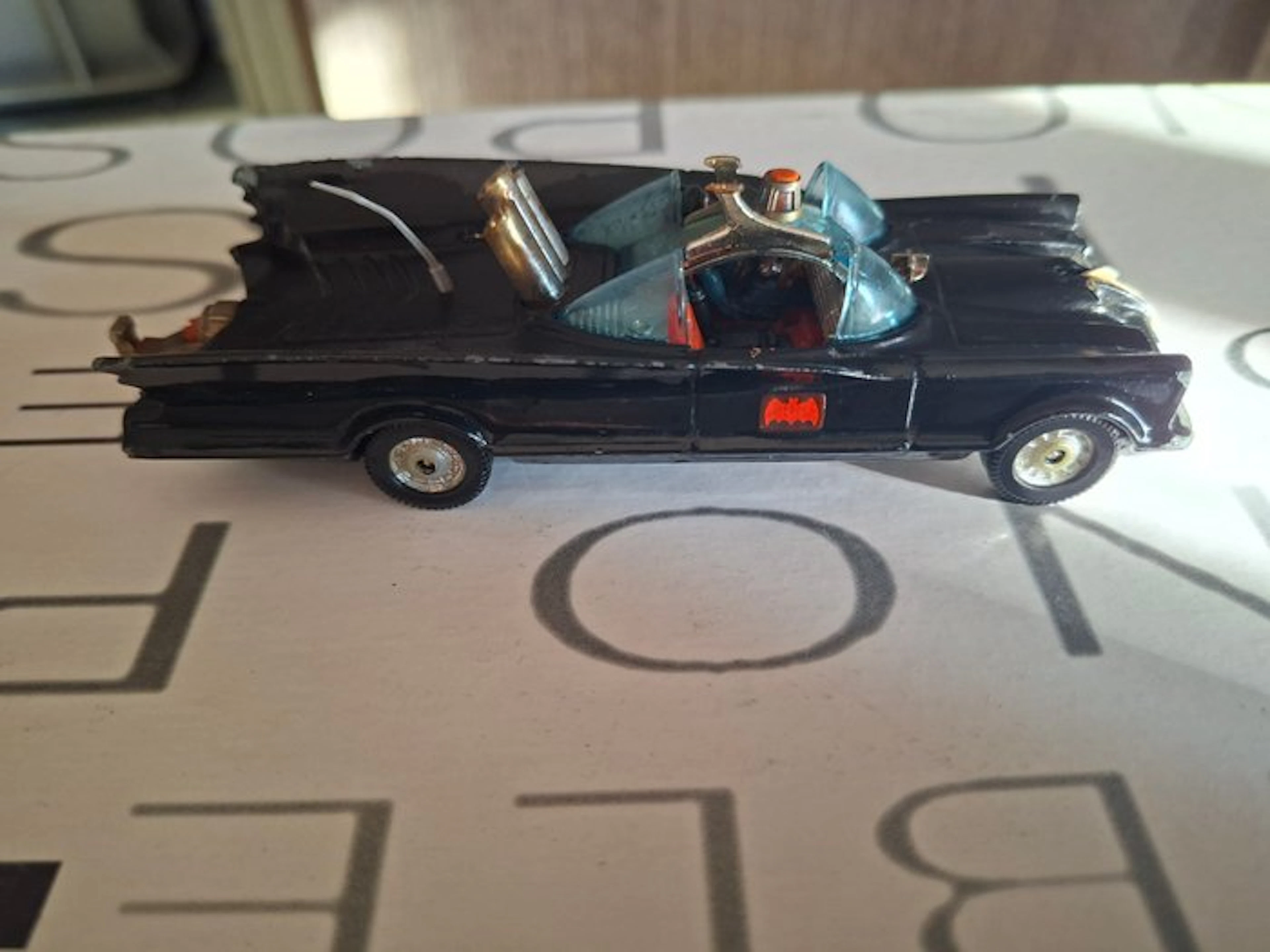 Corgi 1:43 - Model coupé - Corgi Batmobile