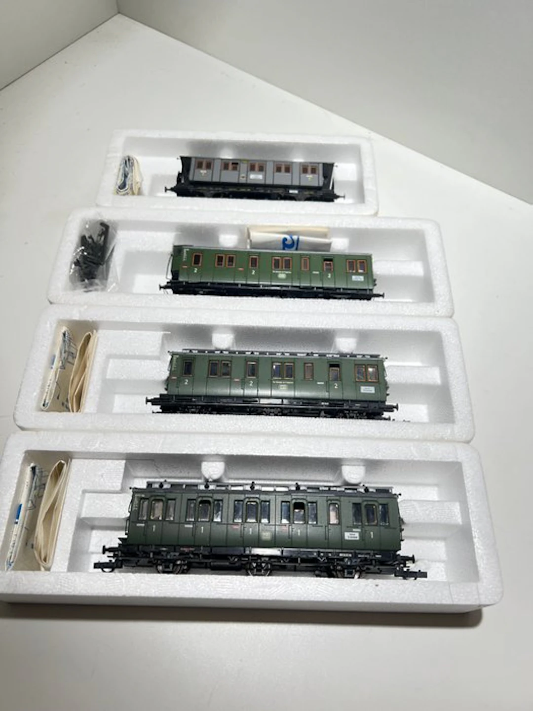 Roco H0 - 4229/44223A/44221A/44205A - Model train...