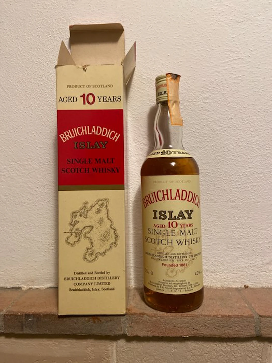 Bruichladdich 10 years old Islay - b. 1980s - 750ml