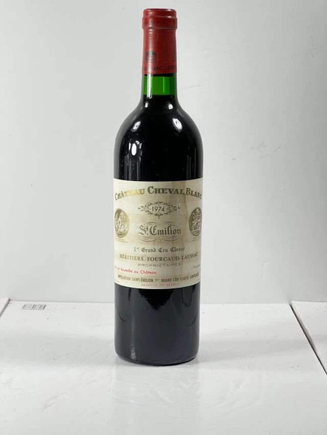 1974 Chateau Cheval Blanc - Saint-Émilion 1er Grand Cru...