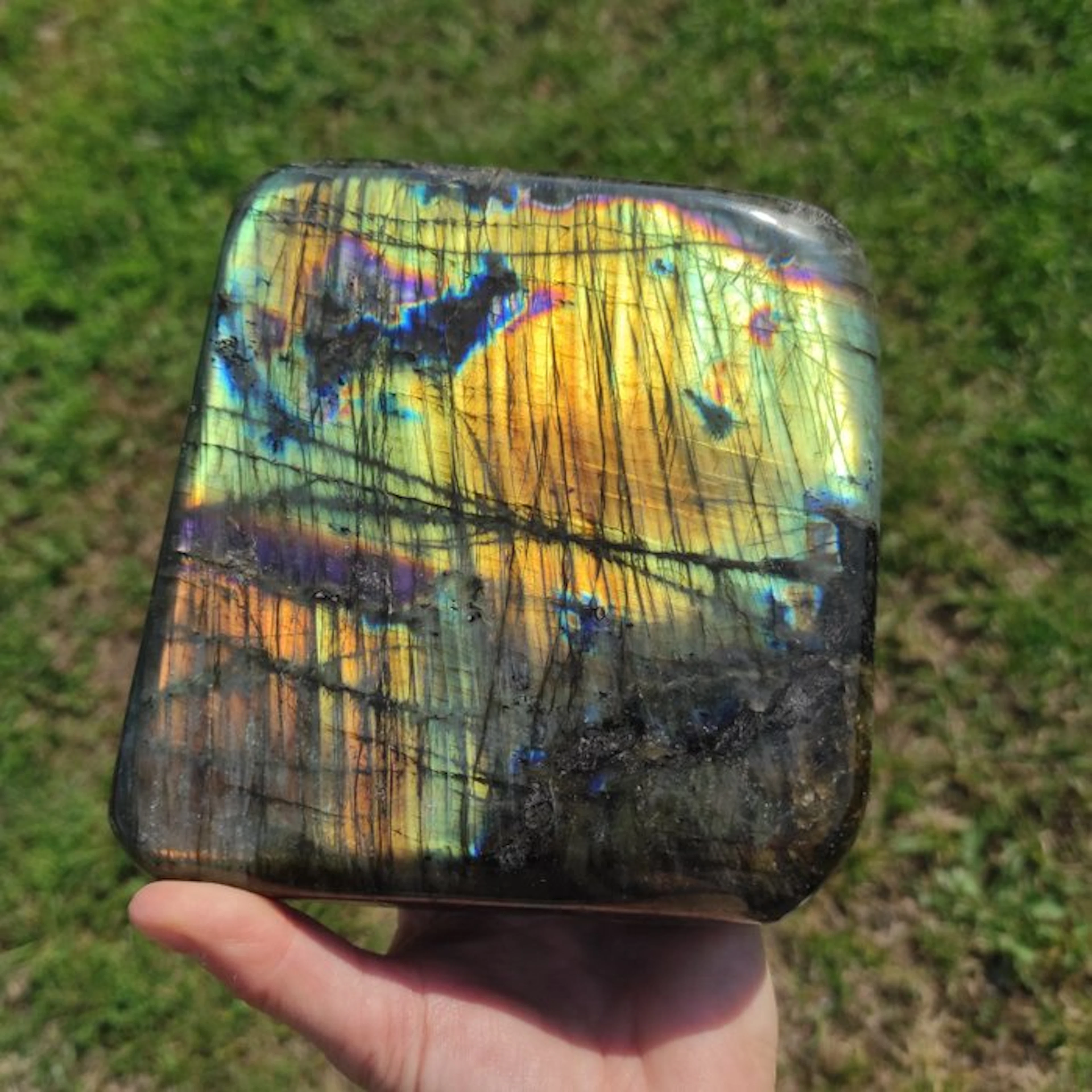 Labradorite Freeform - Height: 6 cm - Width: 13 cm- 2314 kg - (1)