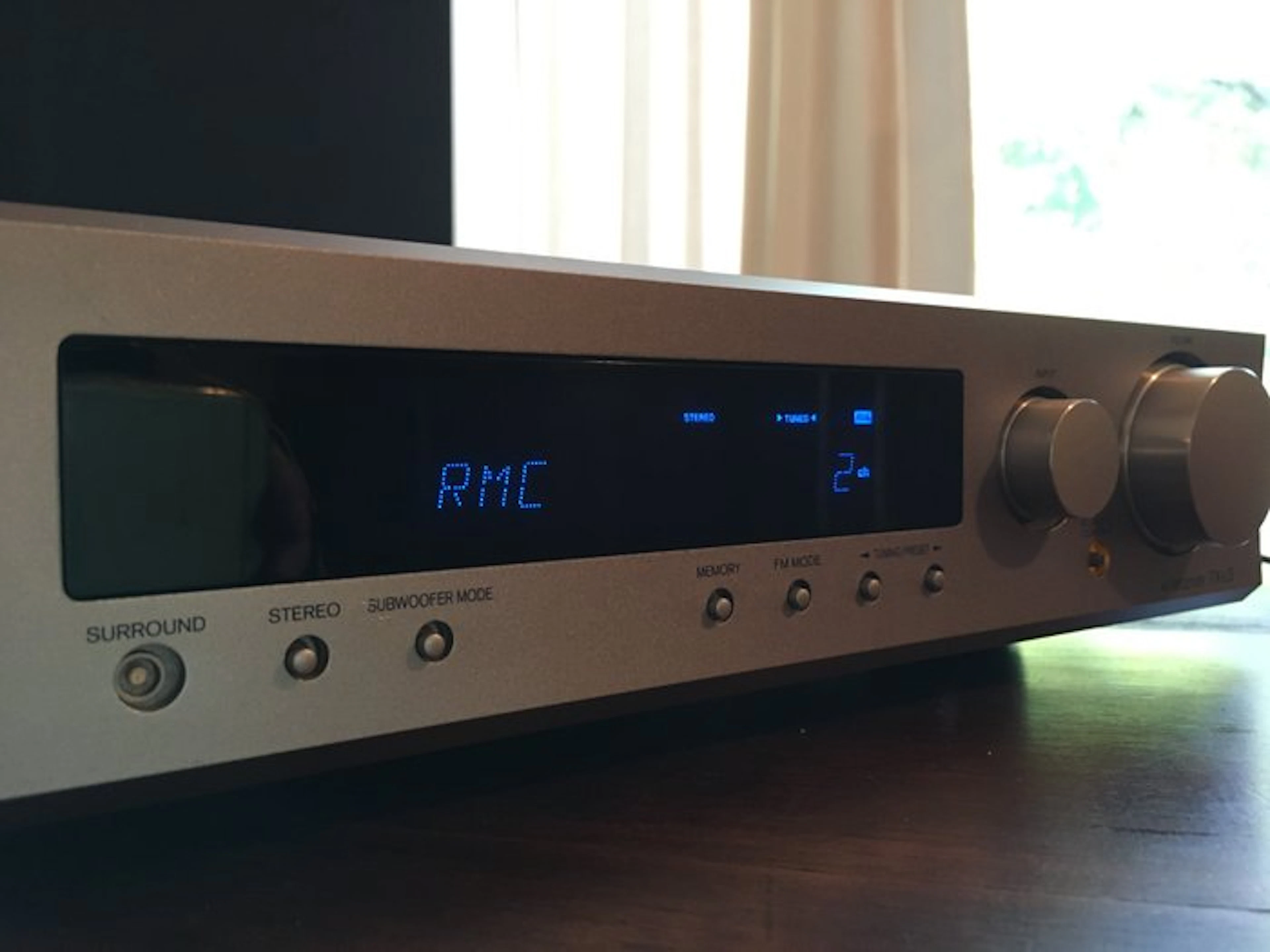 Onkyo - TX-L5 Solid state multi-channel receiver