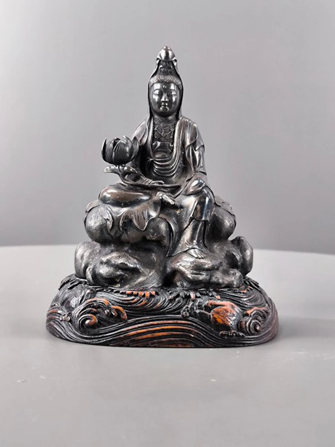 Ancient Chinese Bronze Guanyin in regal ease (Zizai...